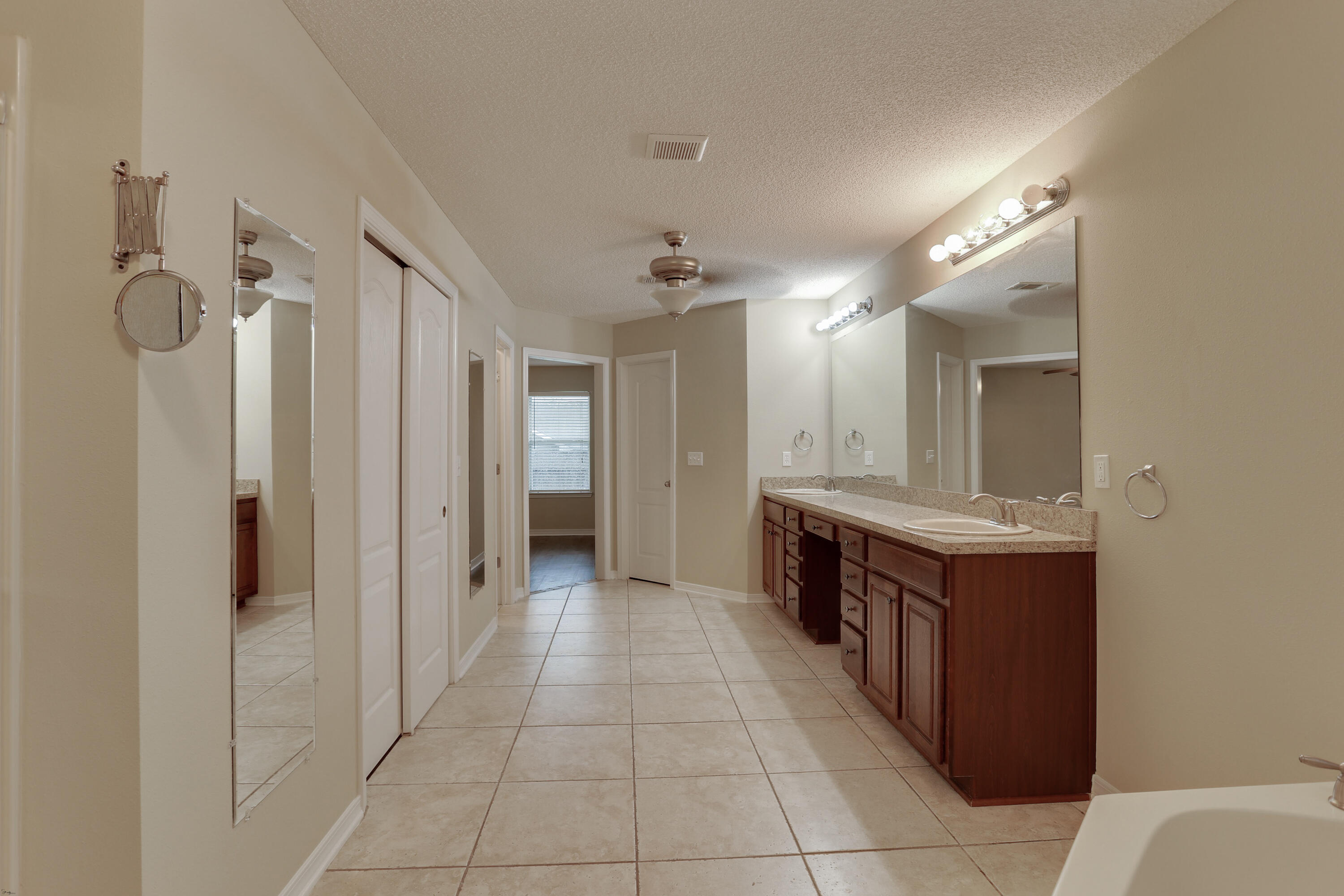 BROOKE ESTATES PH II - Residential