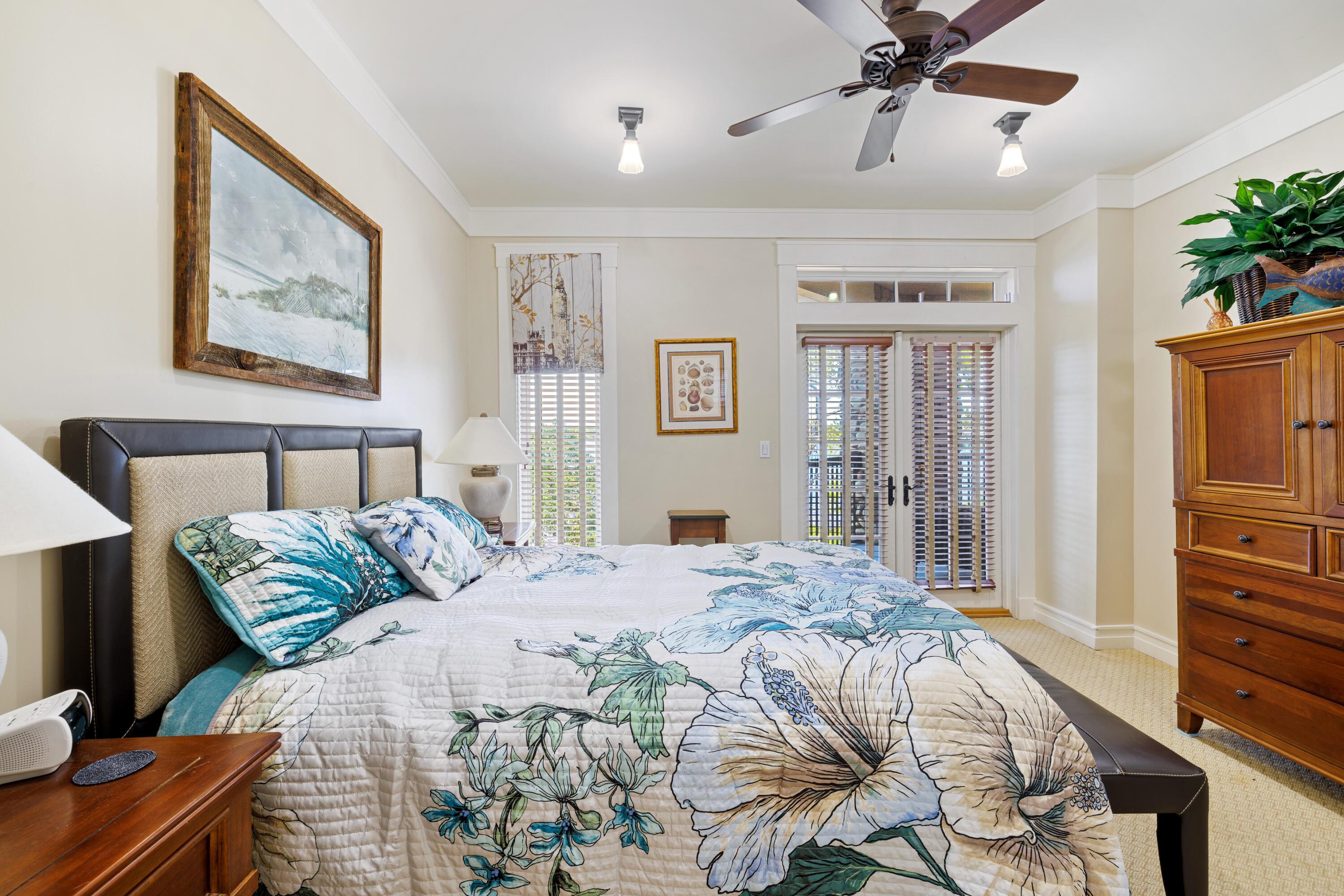 WILD HERON LAKESIDE LODGE - Residential