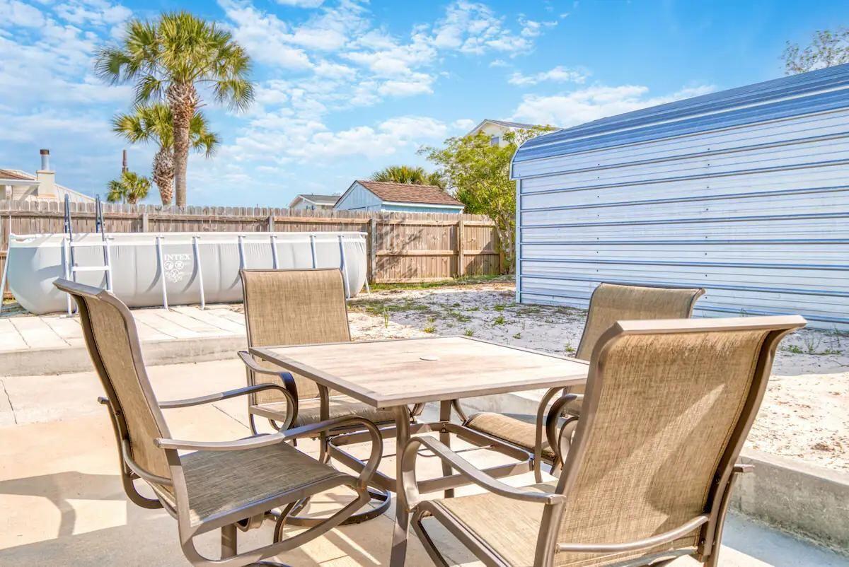 HOLIDAY BEACH UNIT 03 - Residential