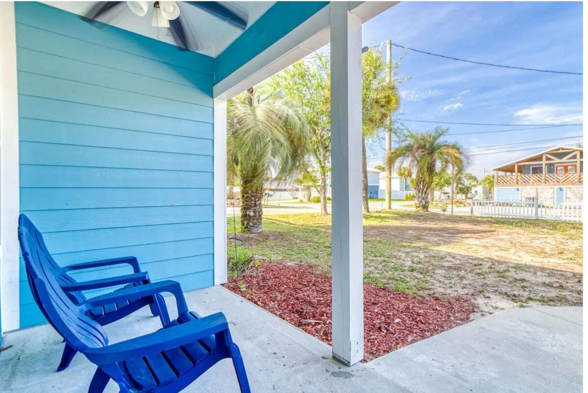 HOLIDAY BEACH UNIT 03 - Residential