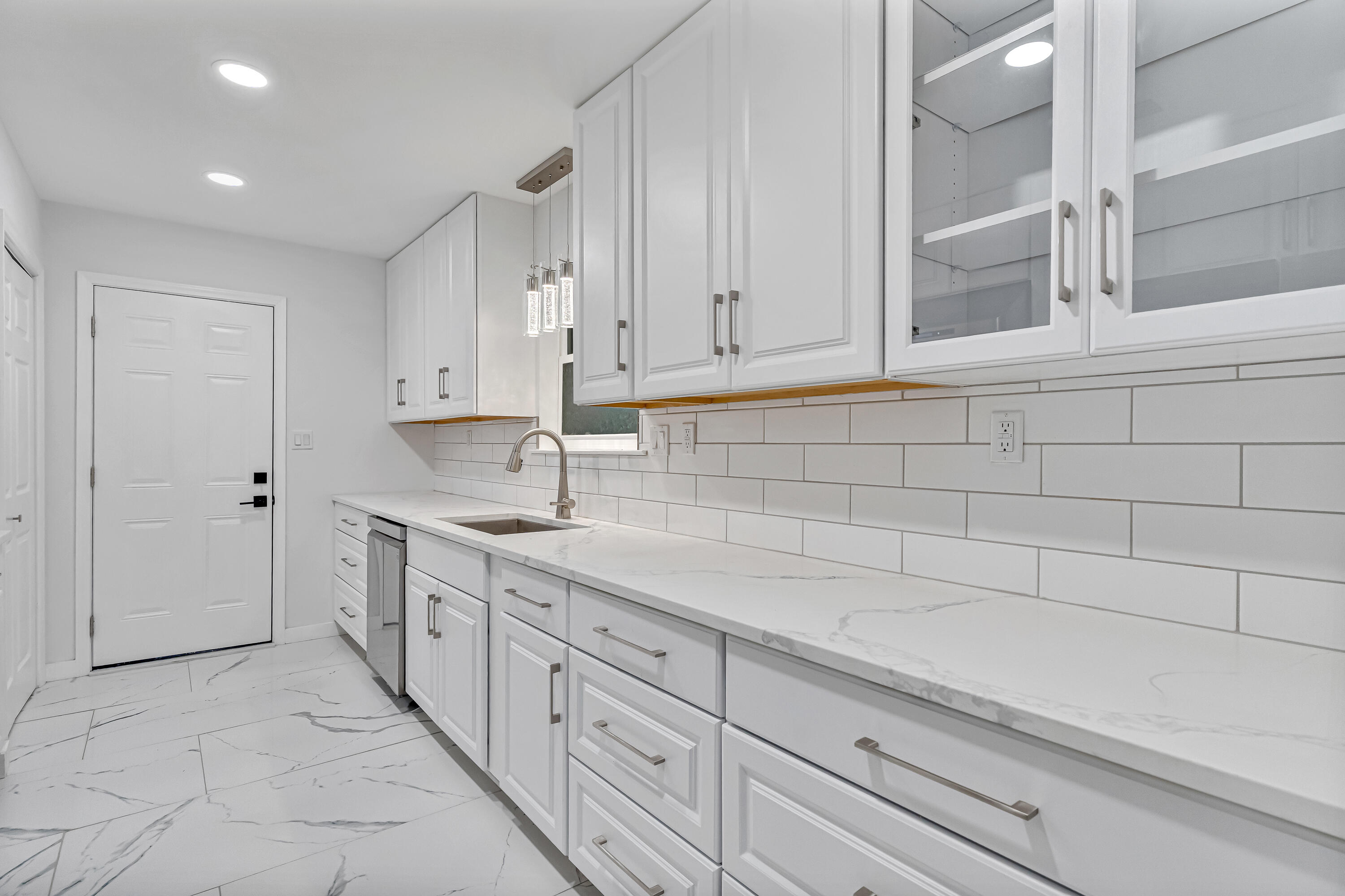 LLOYD & HETHERINGTON - Residential