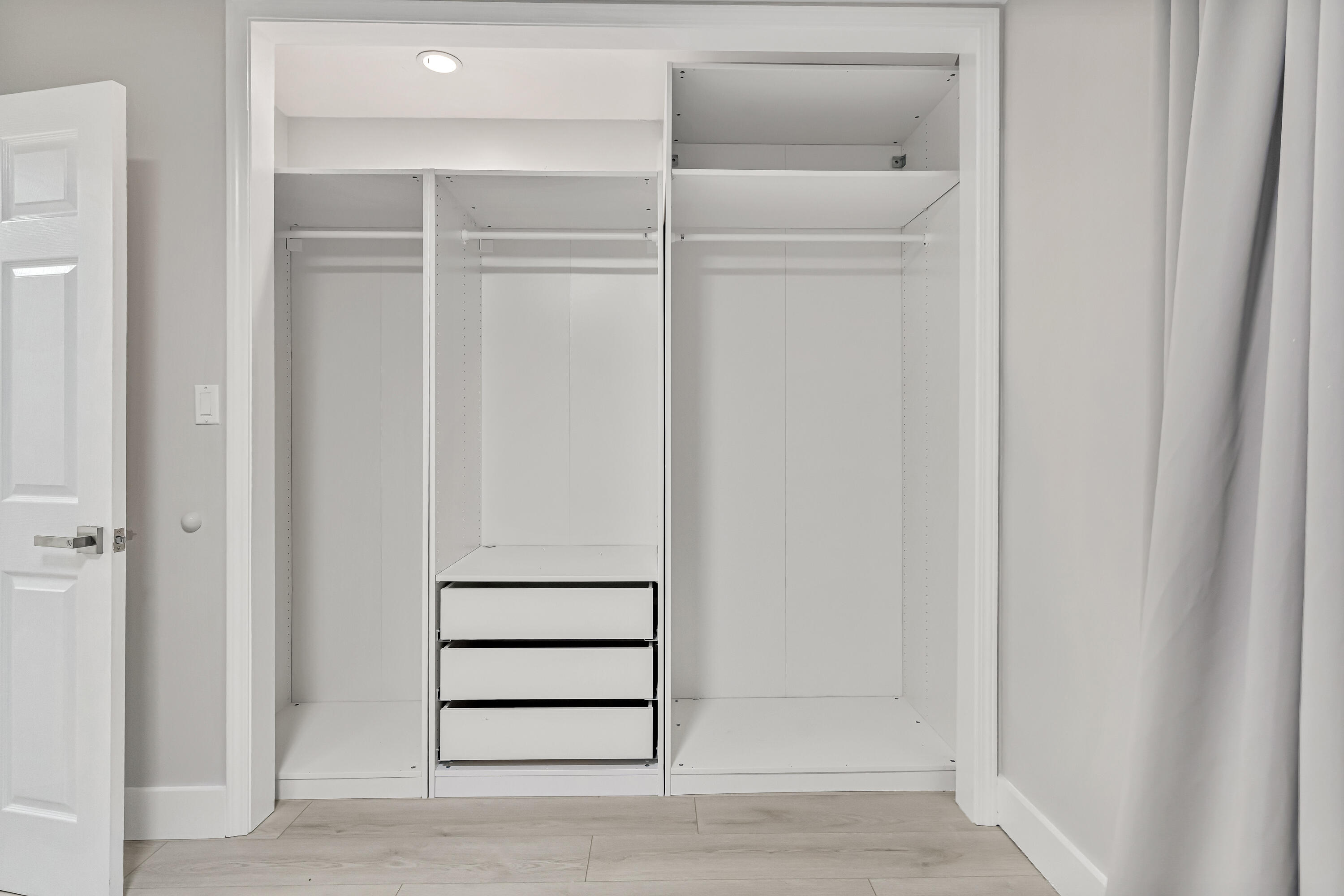 LLOYD & HETHERINGTON - Residential