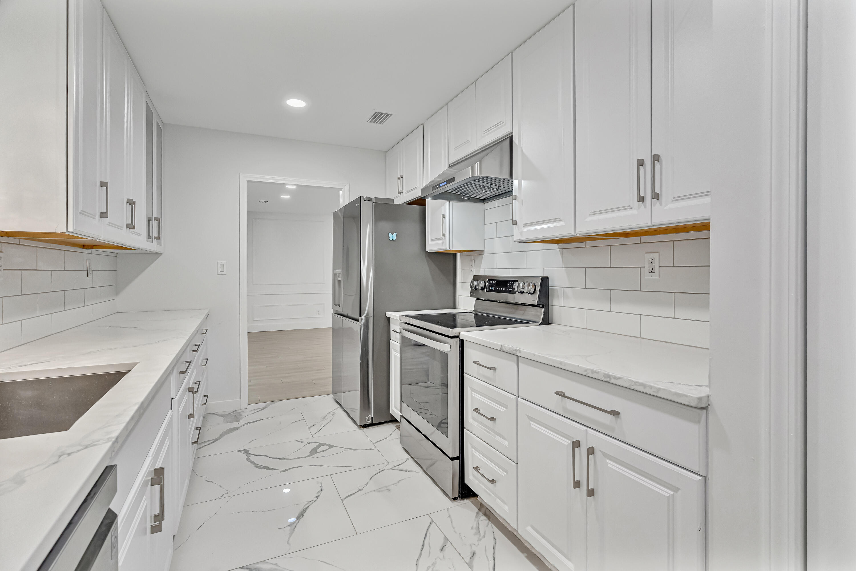 LLOYD & HETHERINGTON - Residential