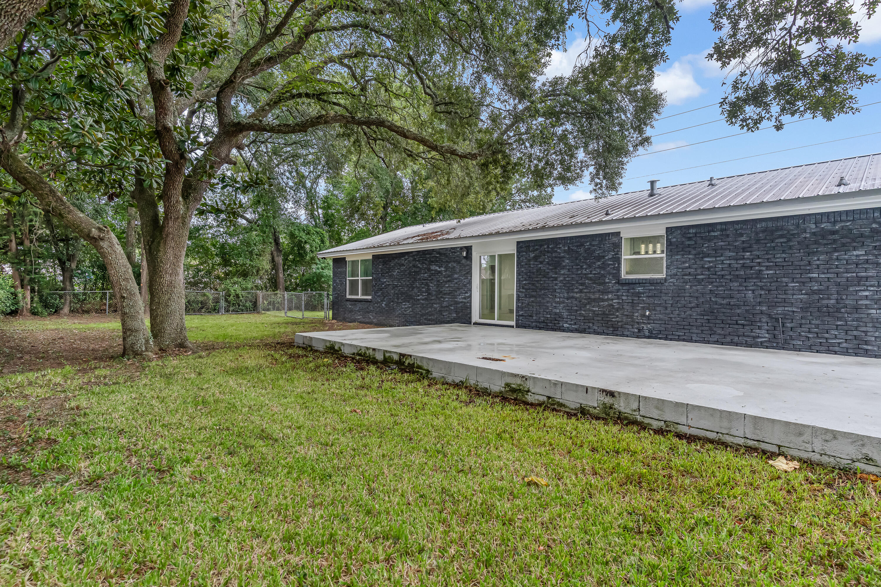 LLOYD & HETHERINGTON - Residential