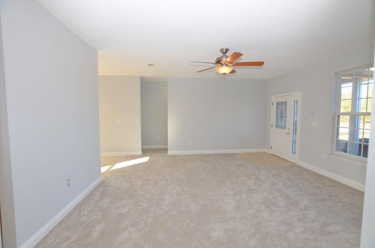 THE PINES - Residential