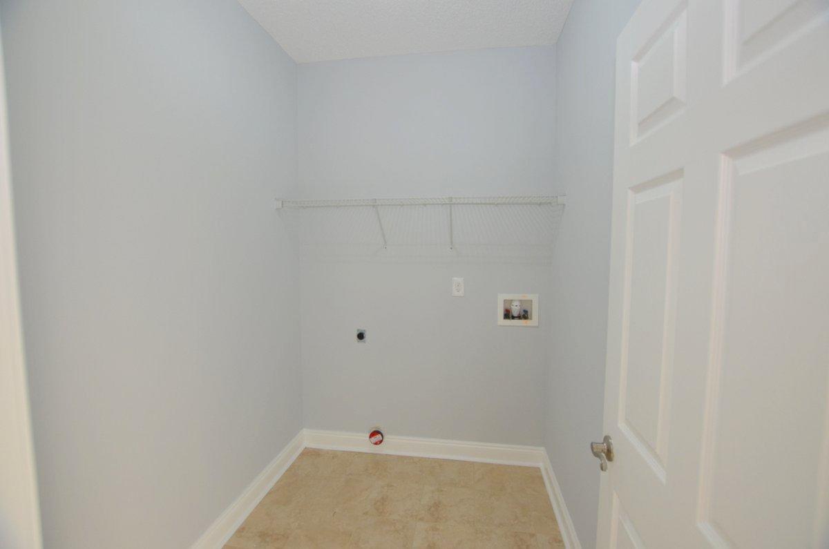 THE PINES - Residential