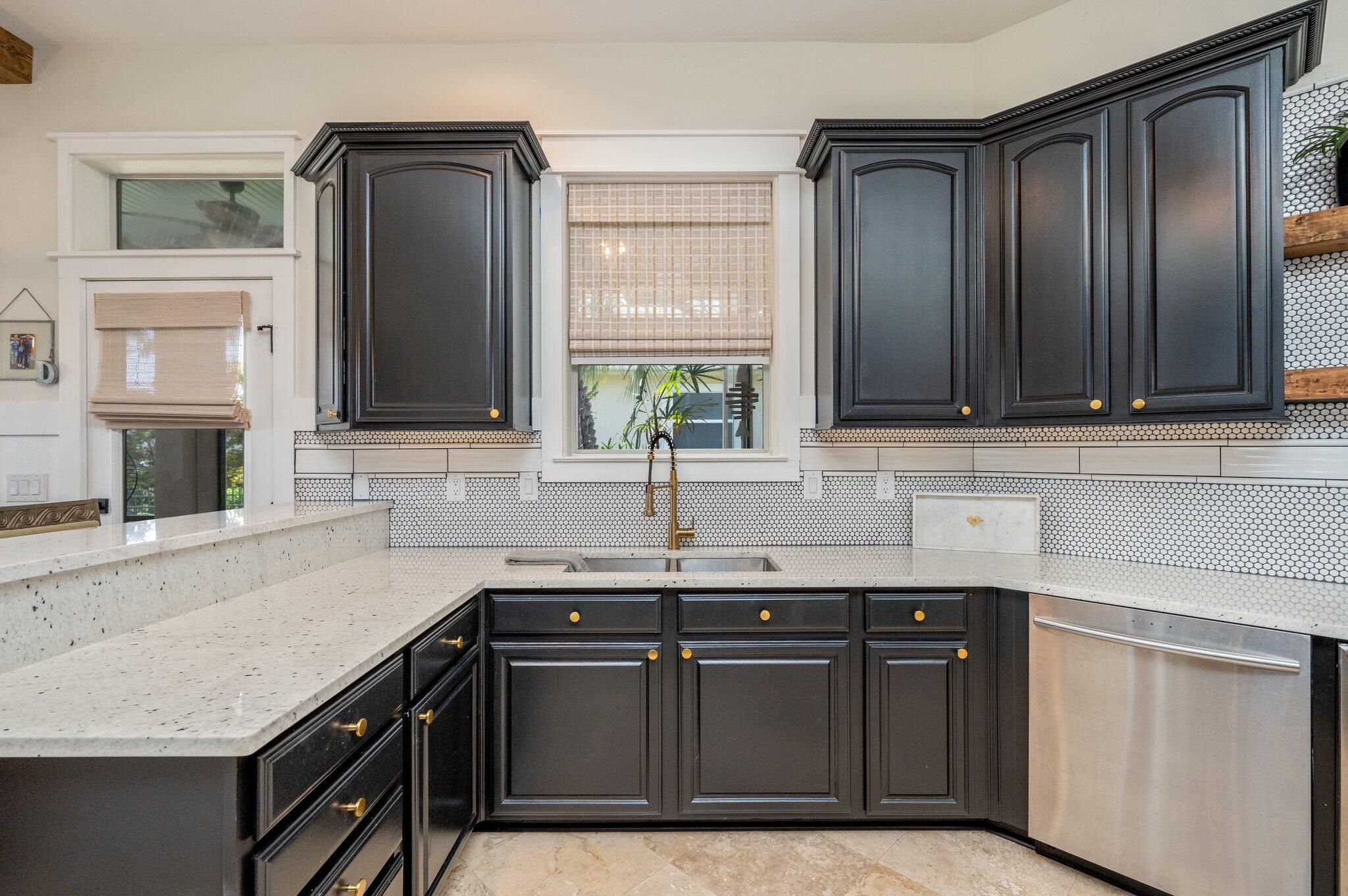 Emerald Lakes - Residential