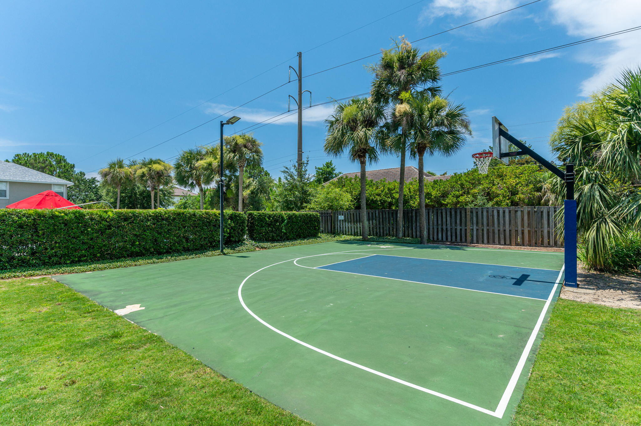 Emerald Lakes - Residential