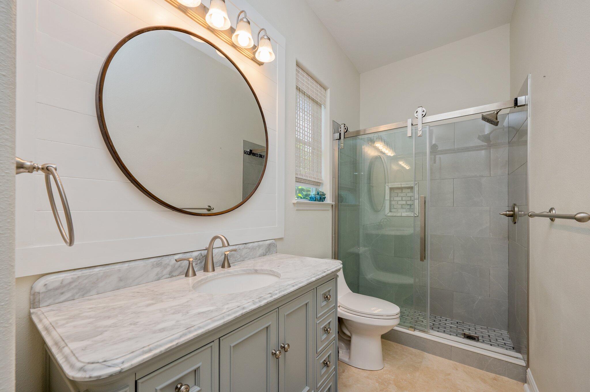 Emerald Lakes - Residential