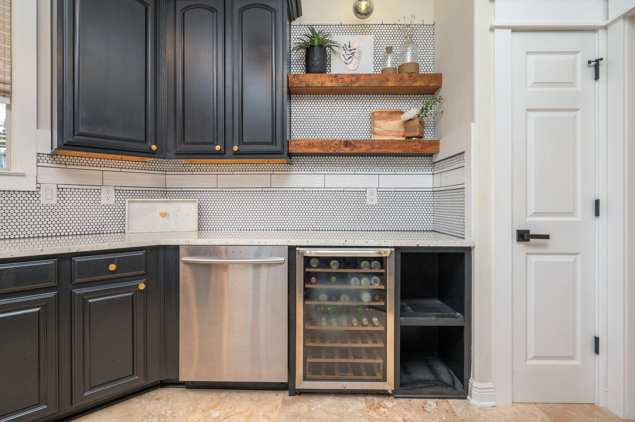 Emerald Lakes - Residential