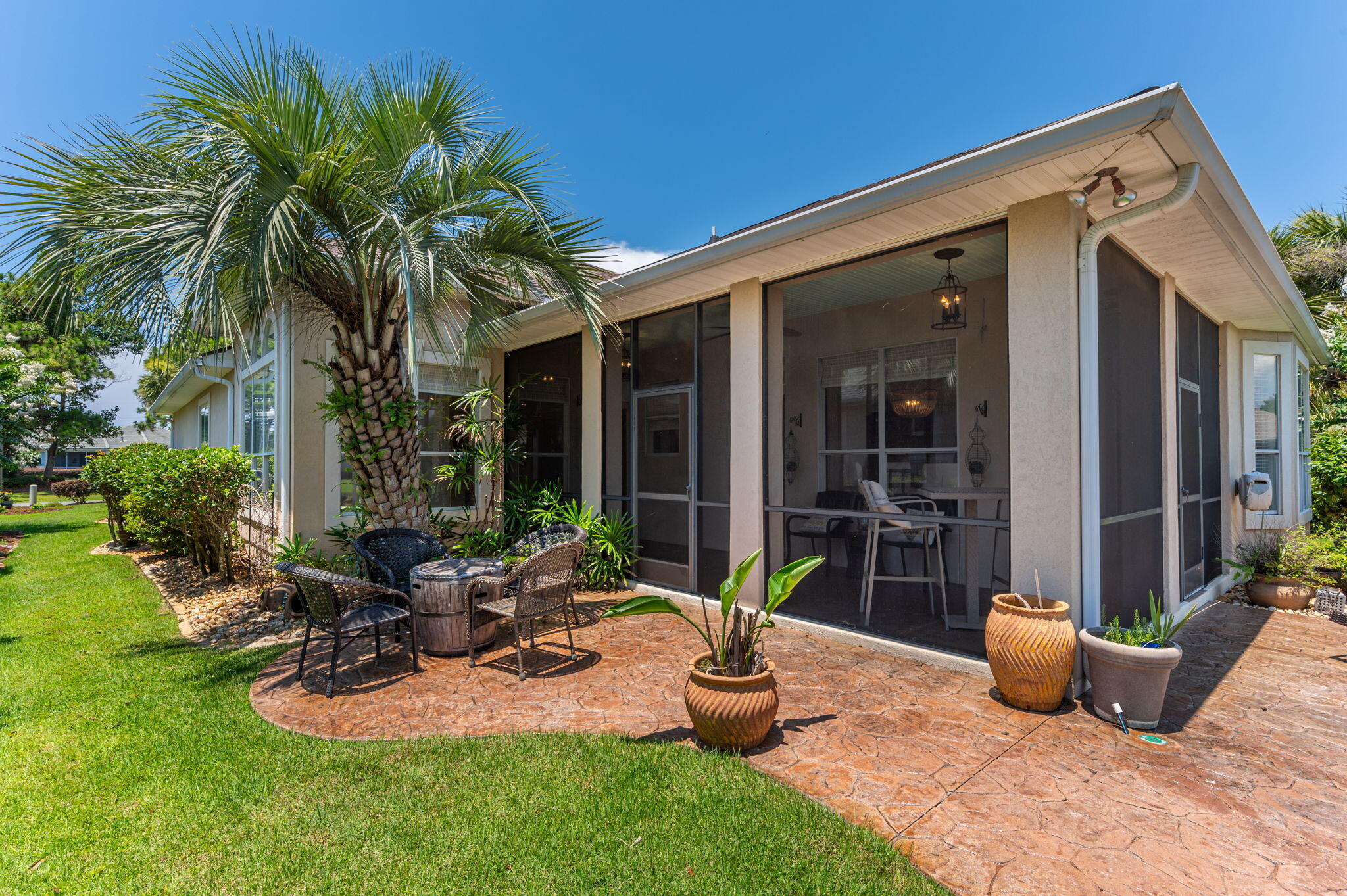 Emerald Lakes - Residential