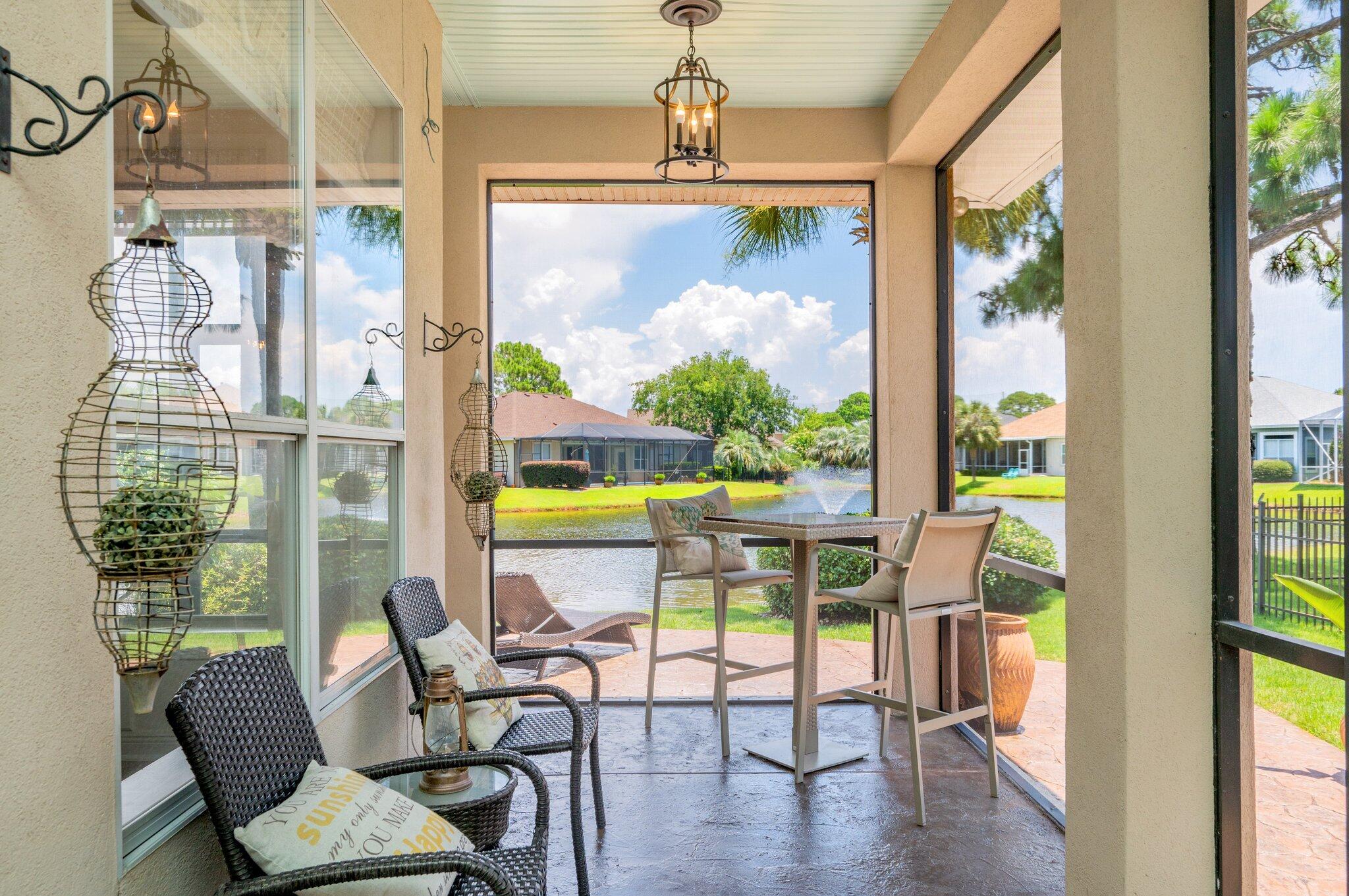 Emerald Lakes - Residential