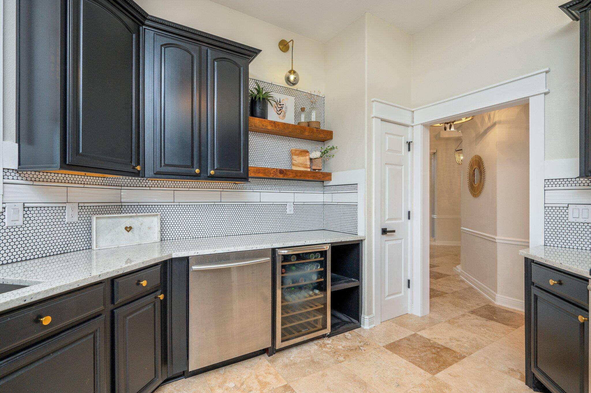 Emerald Lakes - Residential