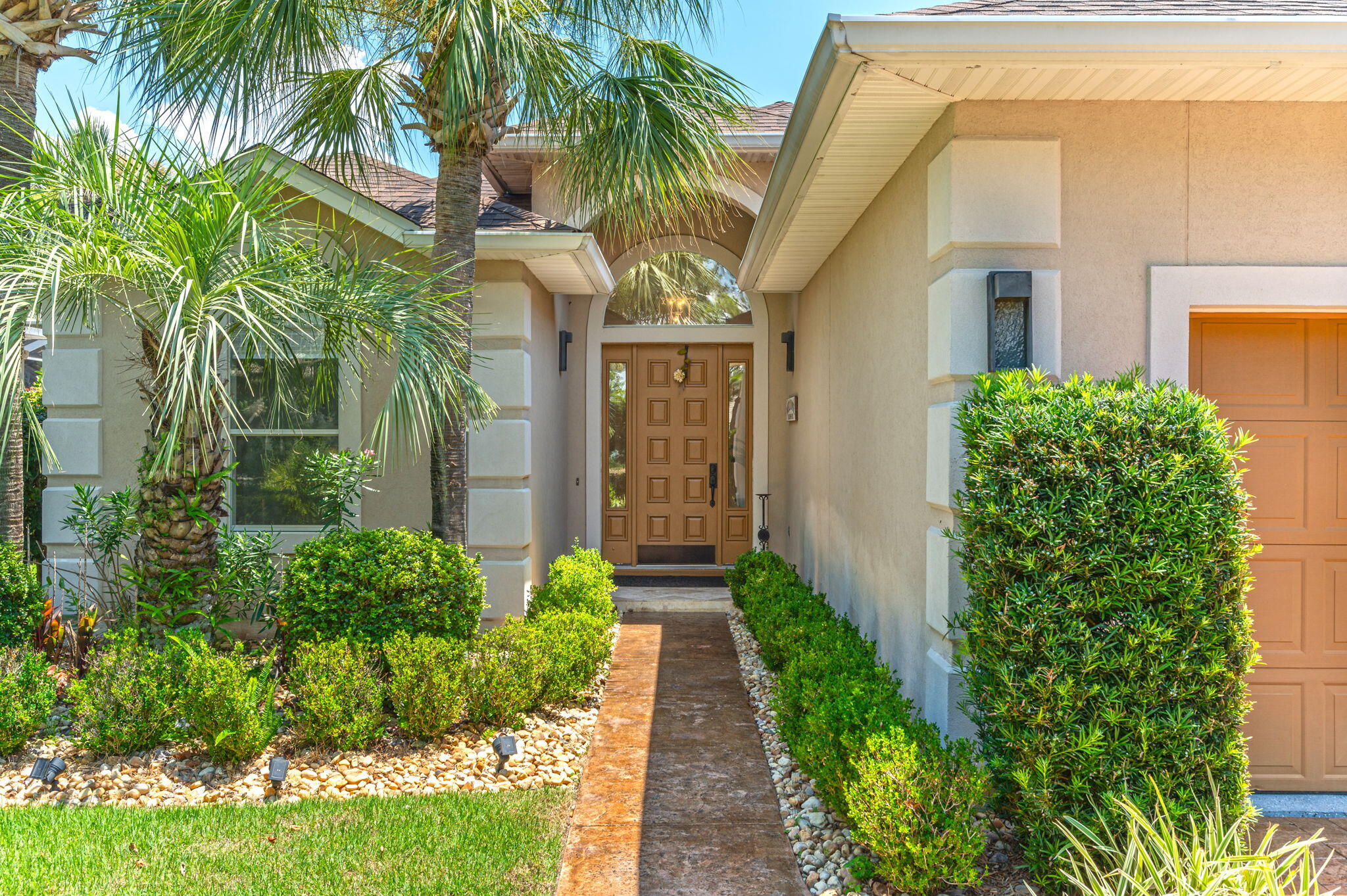 Emerald Lakes - Residential