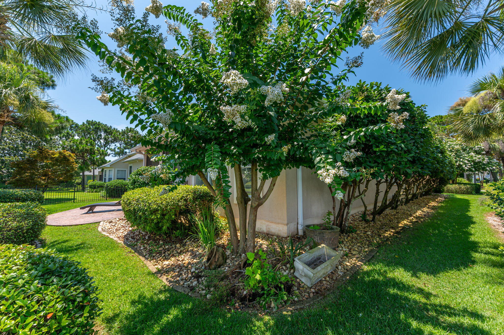 Emerald Lakes - Residential