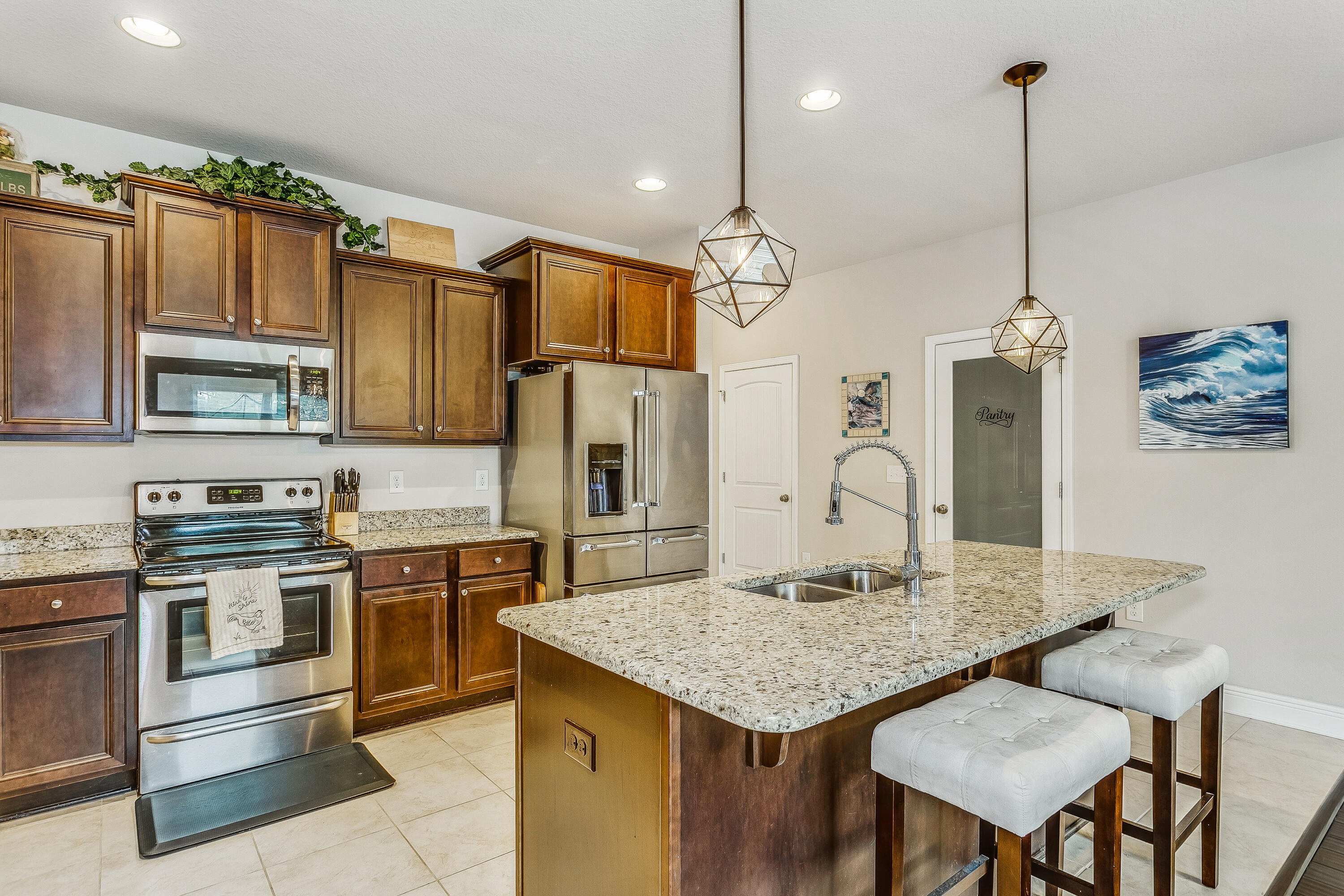 WATERFORD SOUND - Residential