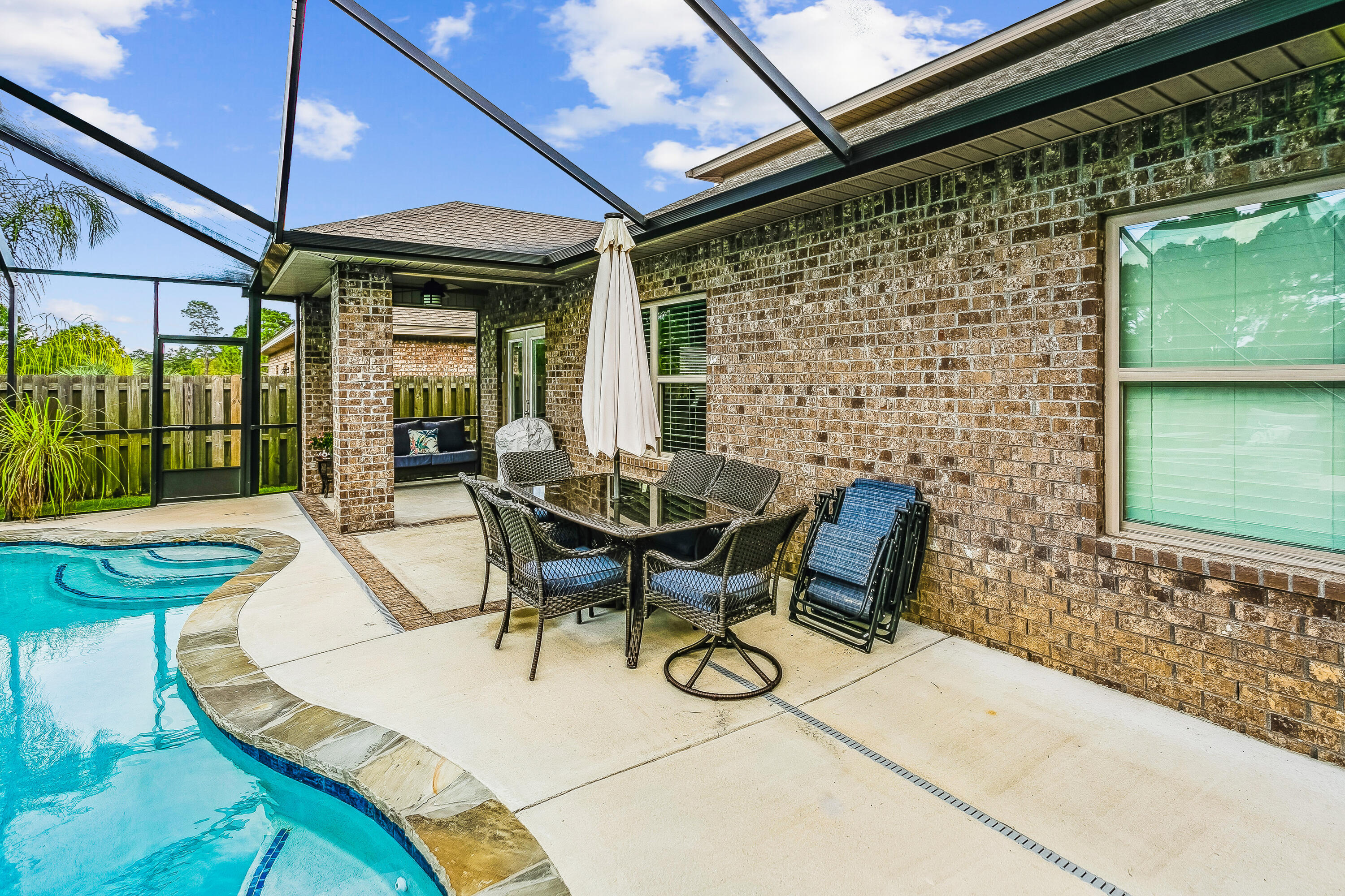 WATERFORD SOUND - Residential