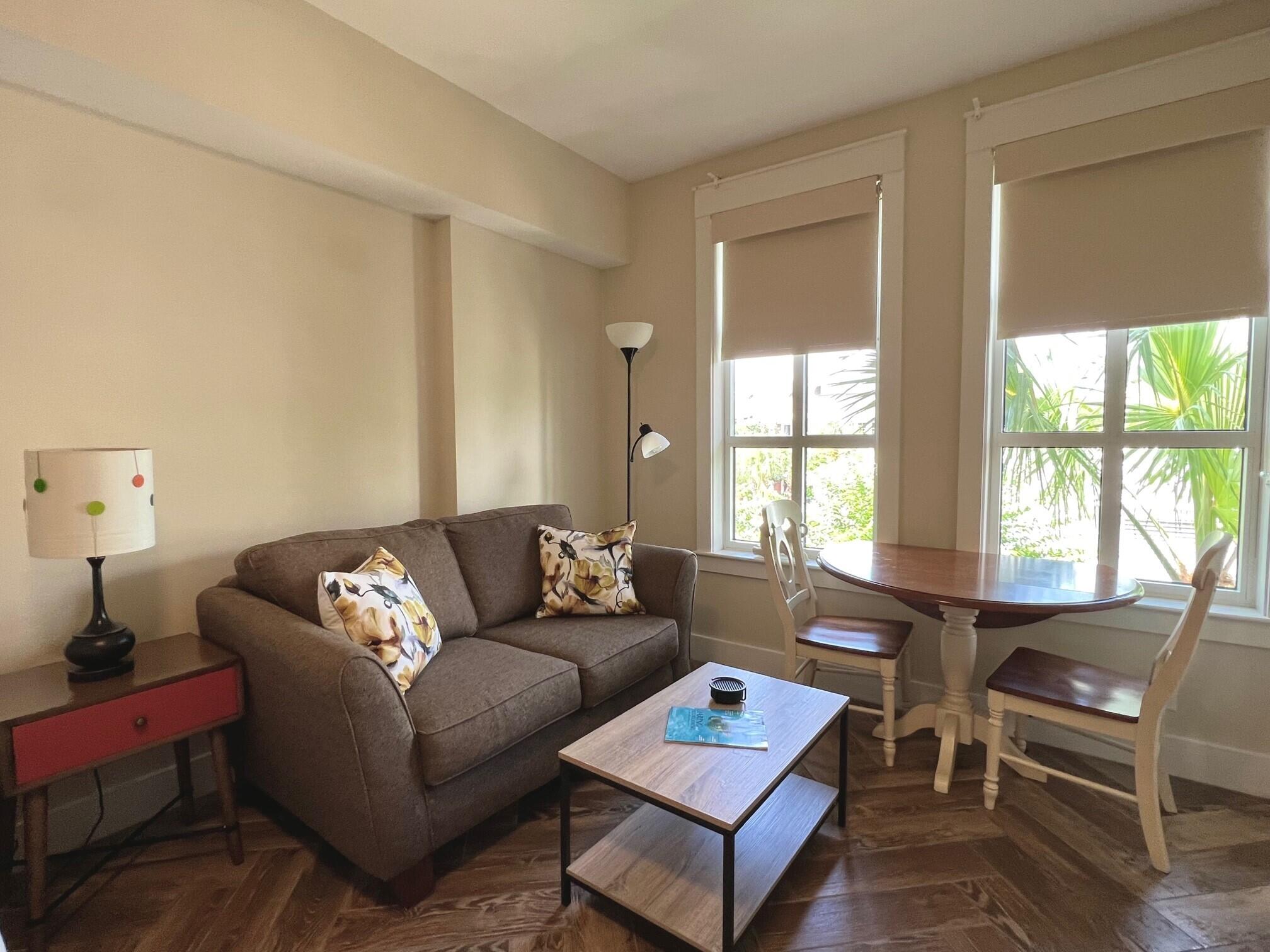 PILOT HOUSE - Residential Lease