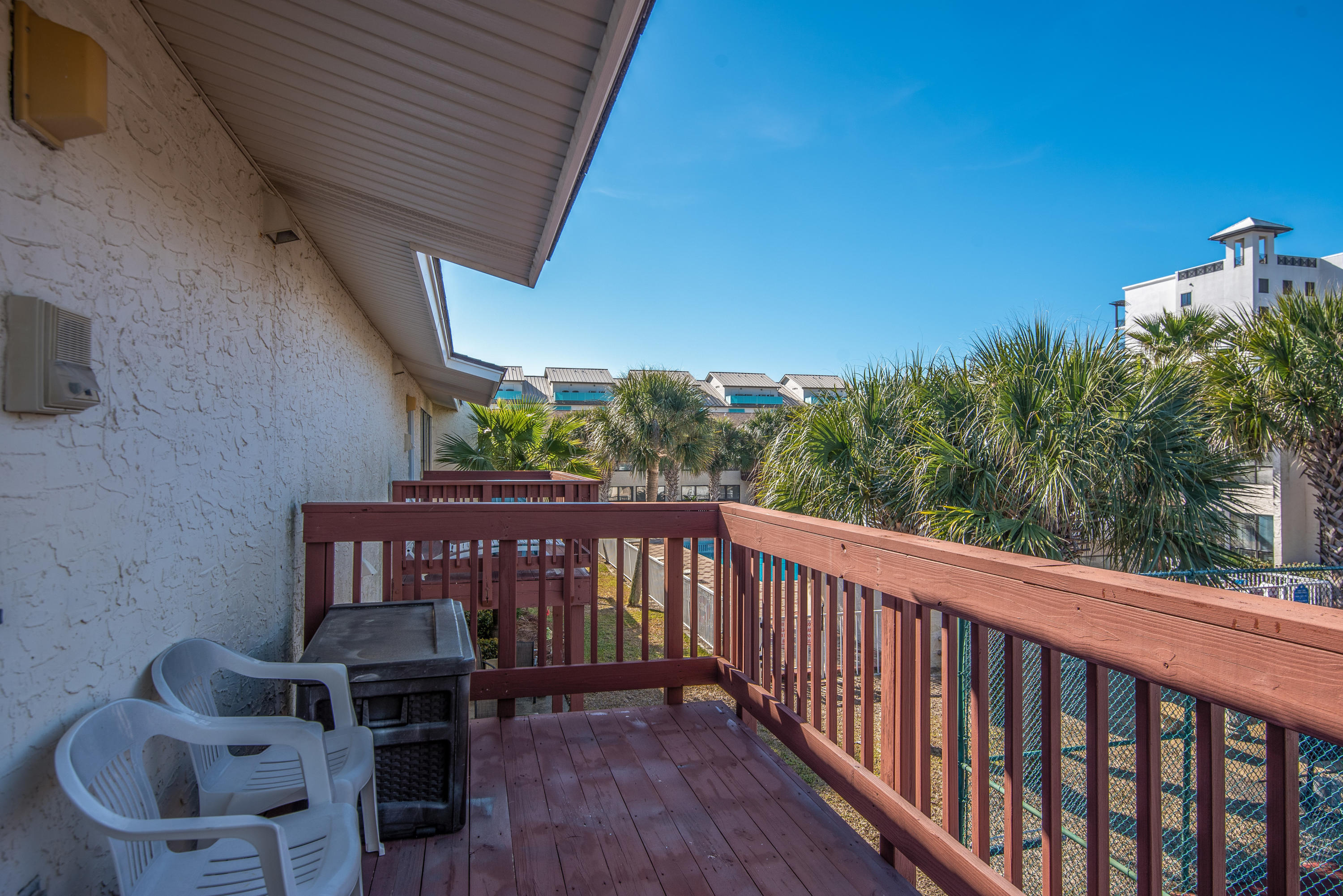 BEACHVIEW CONDOMINIUM - Residential