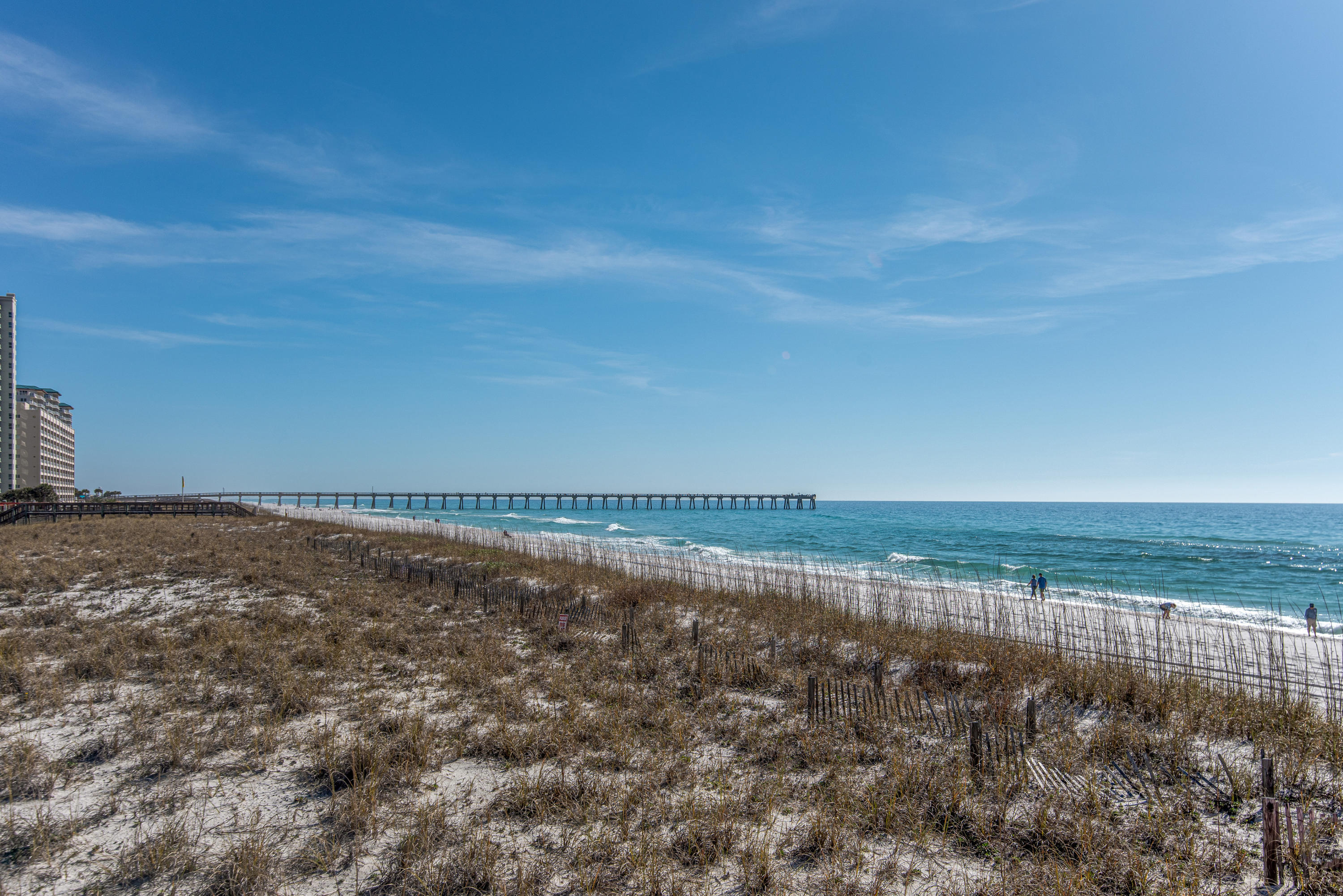 BEACHVIEW CONDOMINIUM - Residential