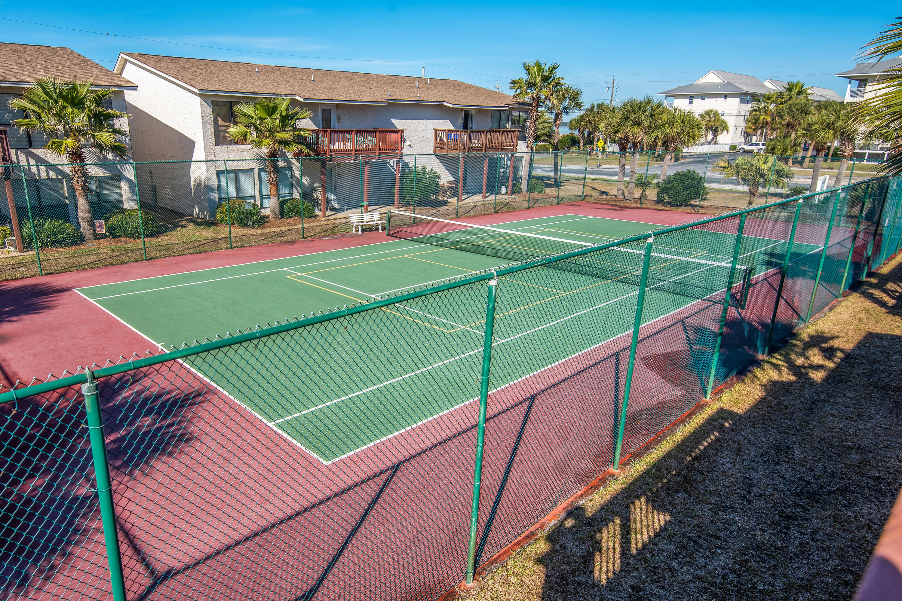 BEACHVIEW CONDOMINIUM - Residential