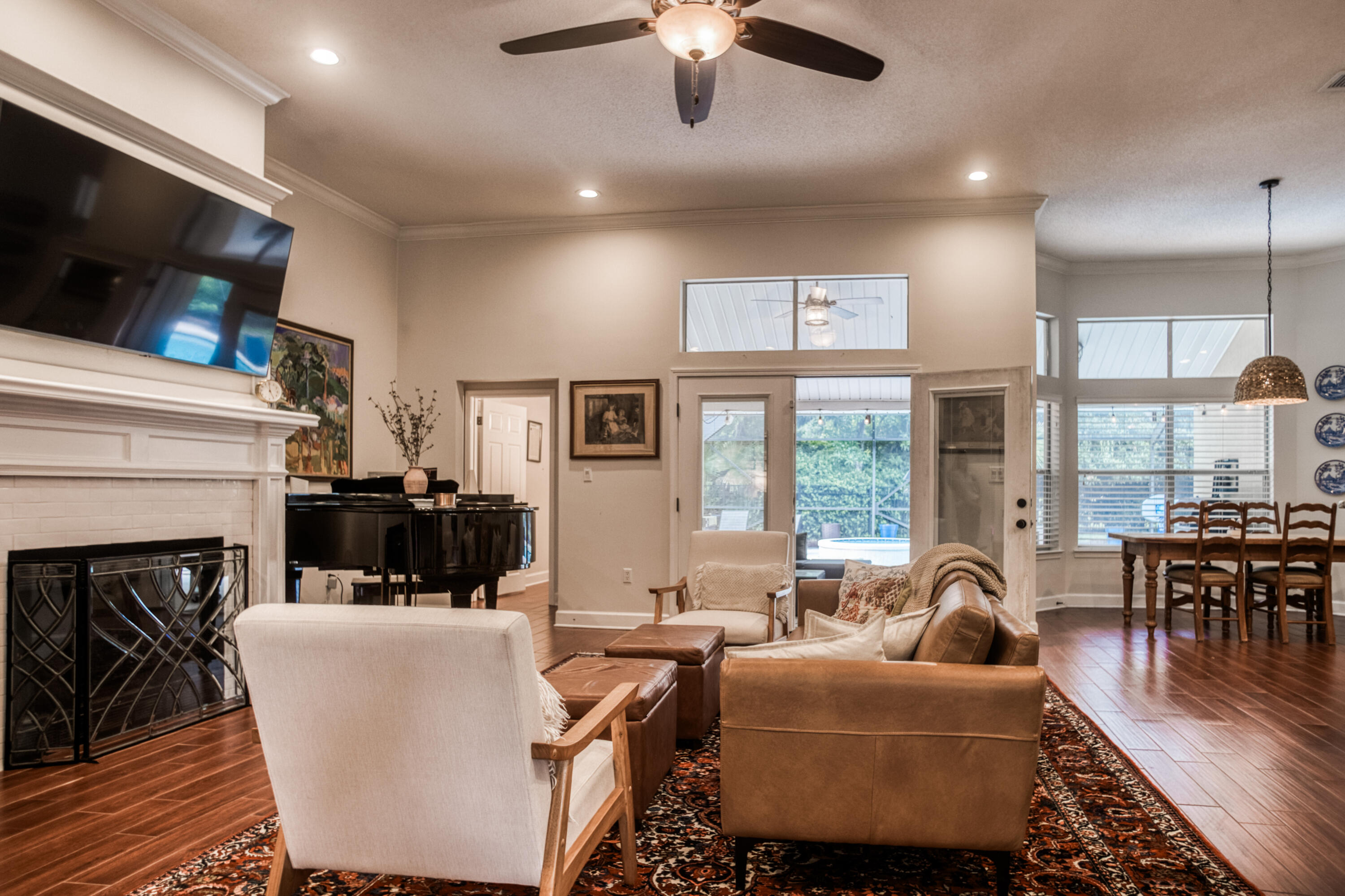 GLENLAKE PH 1 - Residential