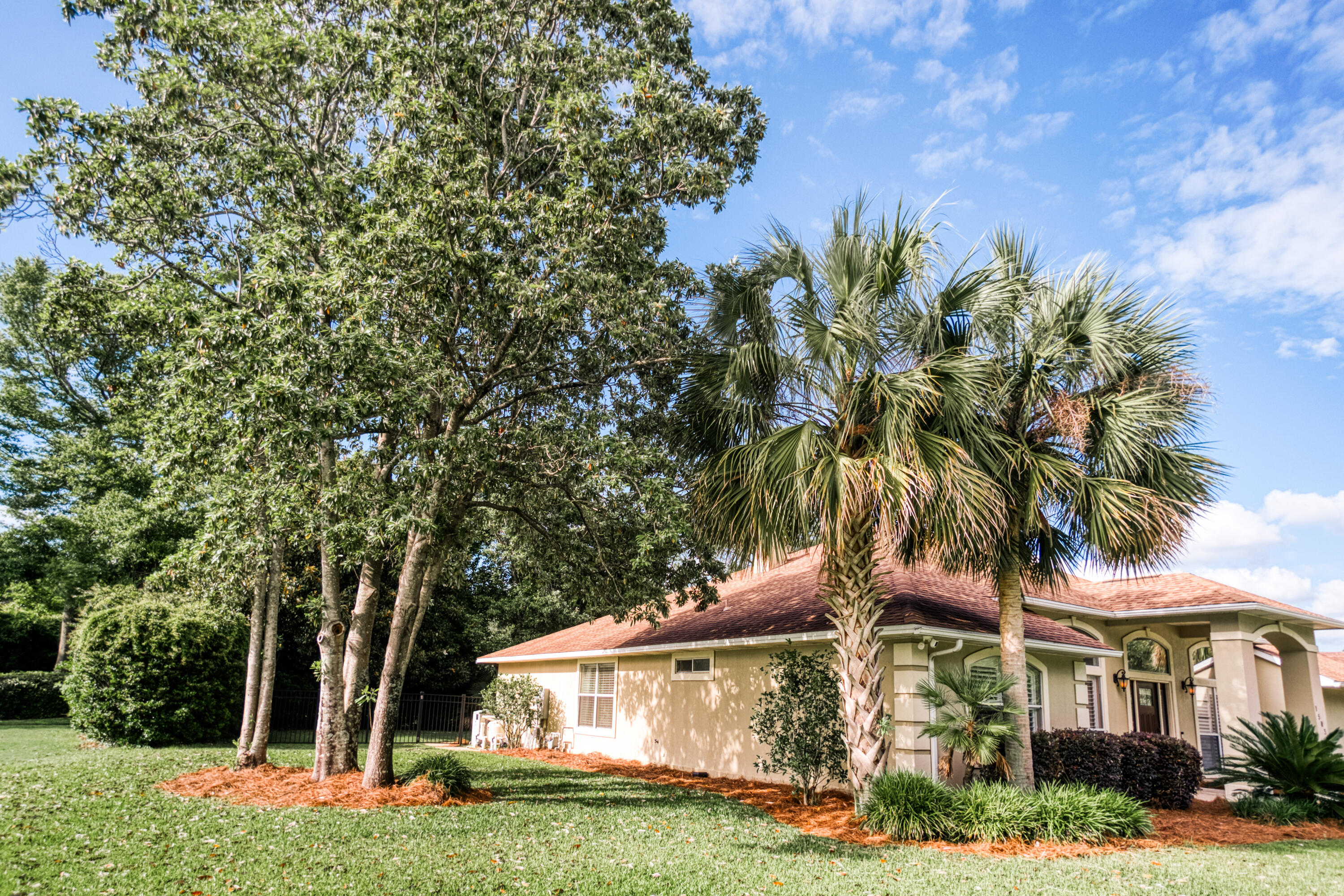 GLENLAKE PH 1 - Residential