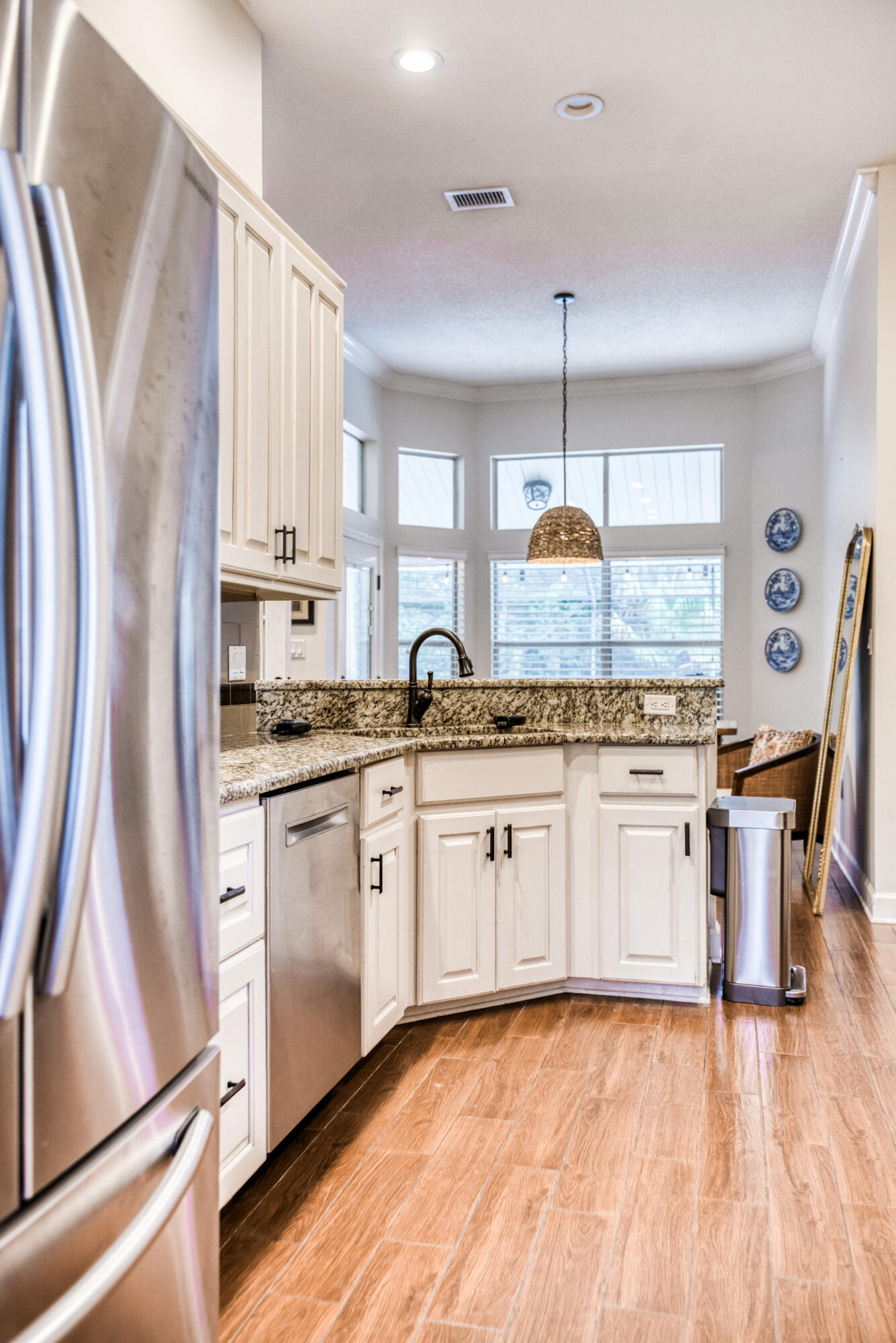 GLENLAKE PH 1 - Residential