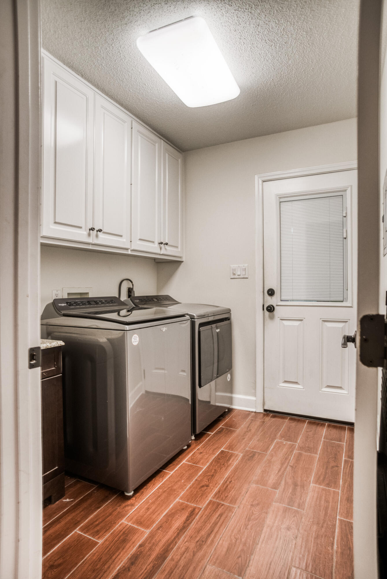 GLENLAKE PH 1 - Residential