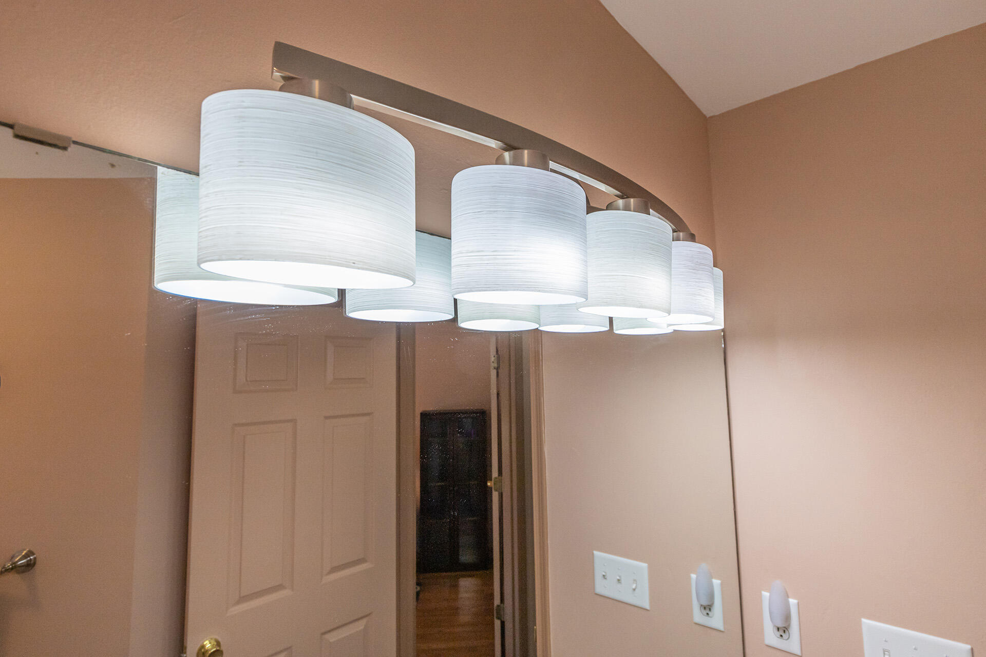 VALPARAISO PINECREST 6 - Residential