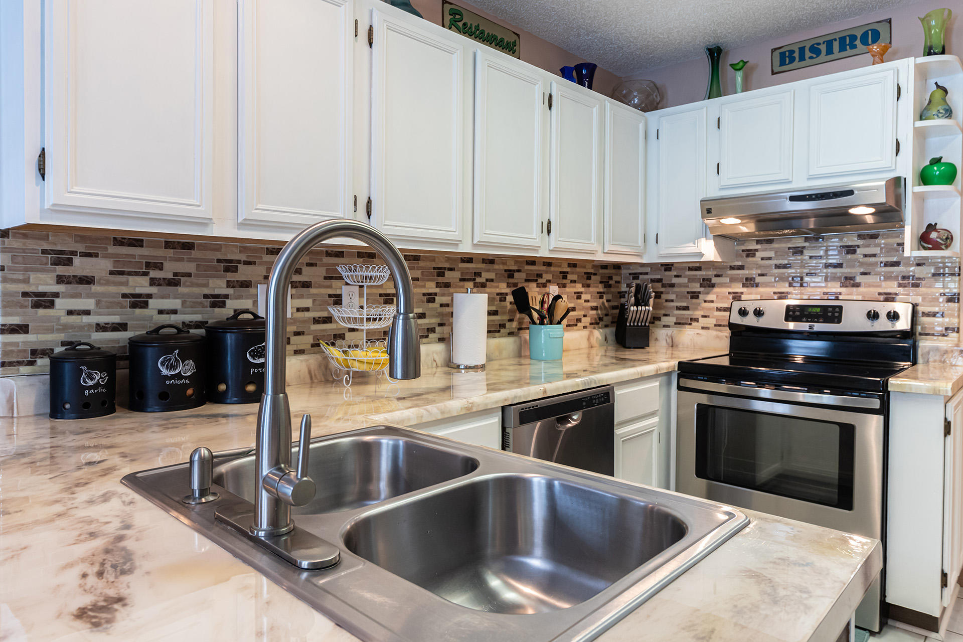 VALPARAISO PINECREST 6 - Residential