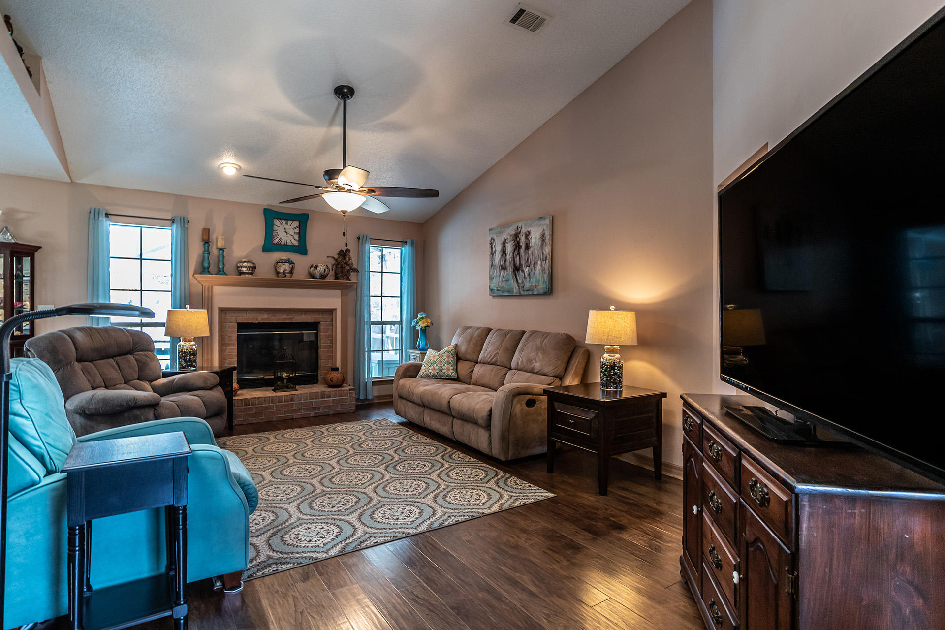 VALPARAISO PINECREST 6 - Residential