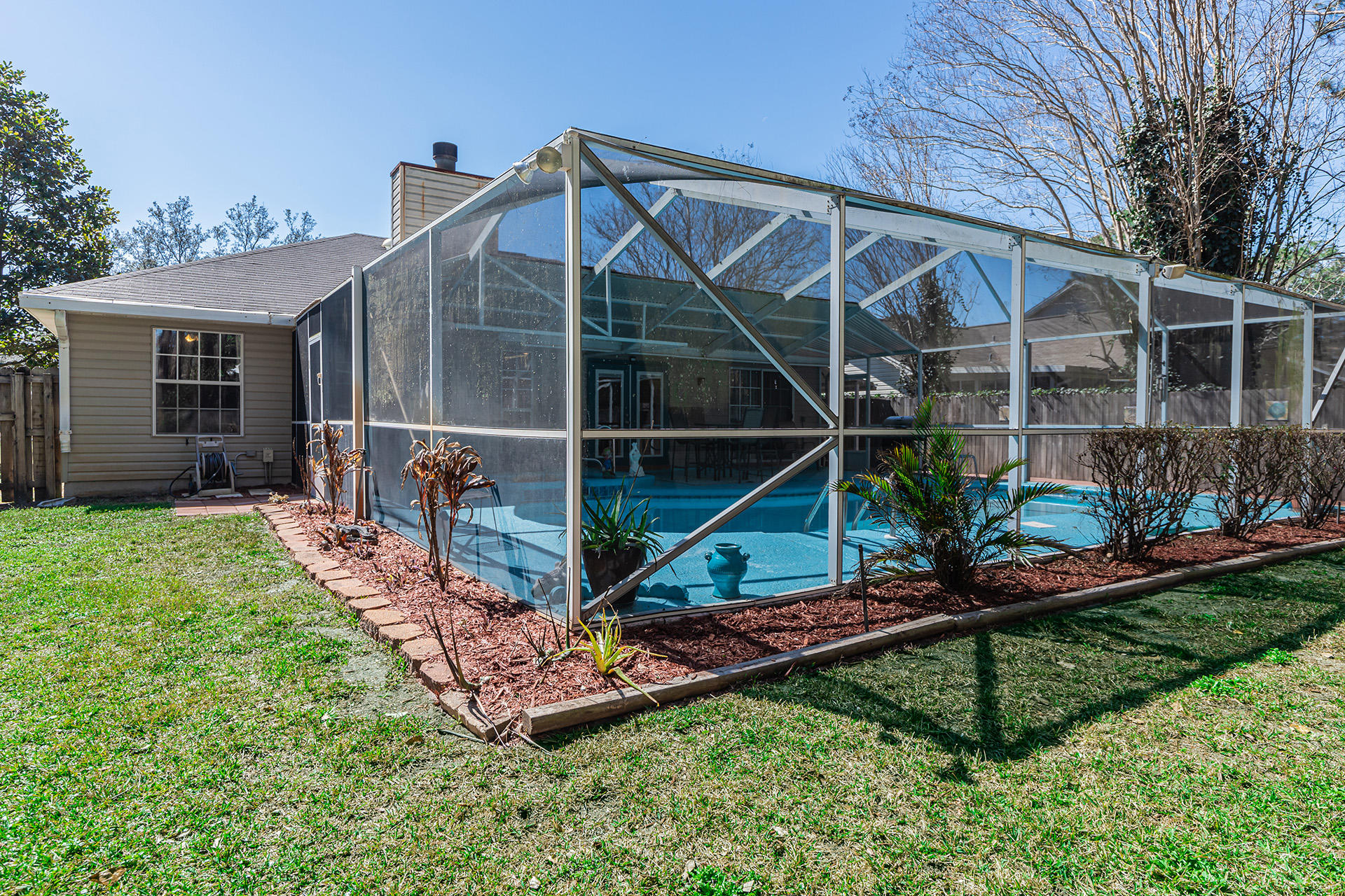 VALPARAISO PINECREST 6 - Residential