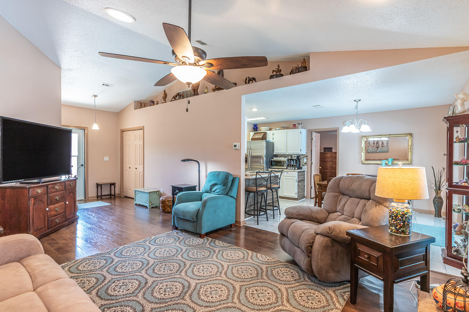 VALPARAISO PINECREST 6 - Residential