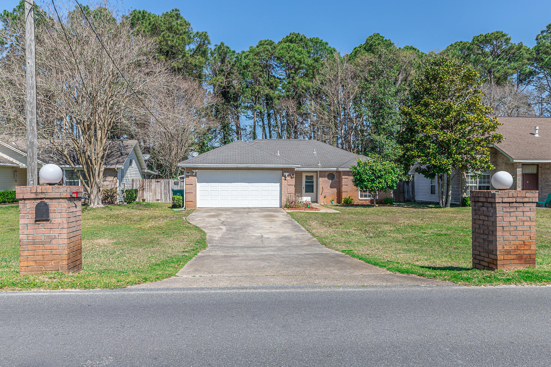 VALPARAISO PINECREST 6 - Residential