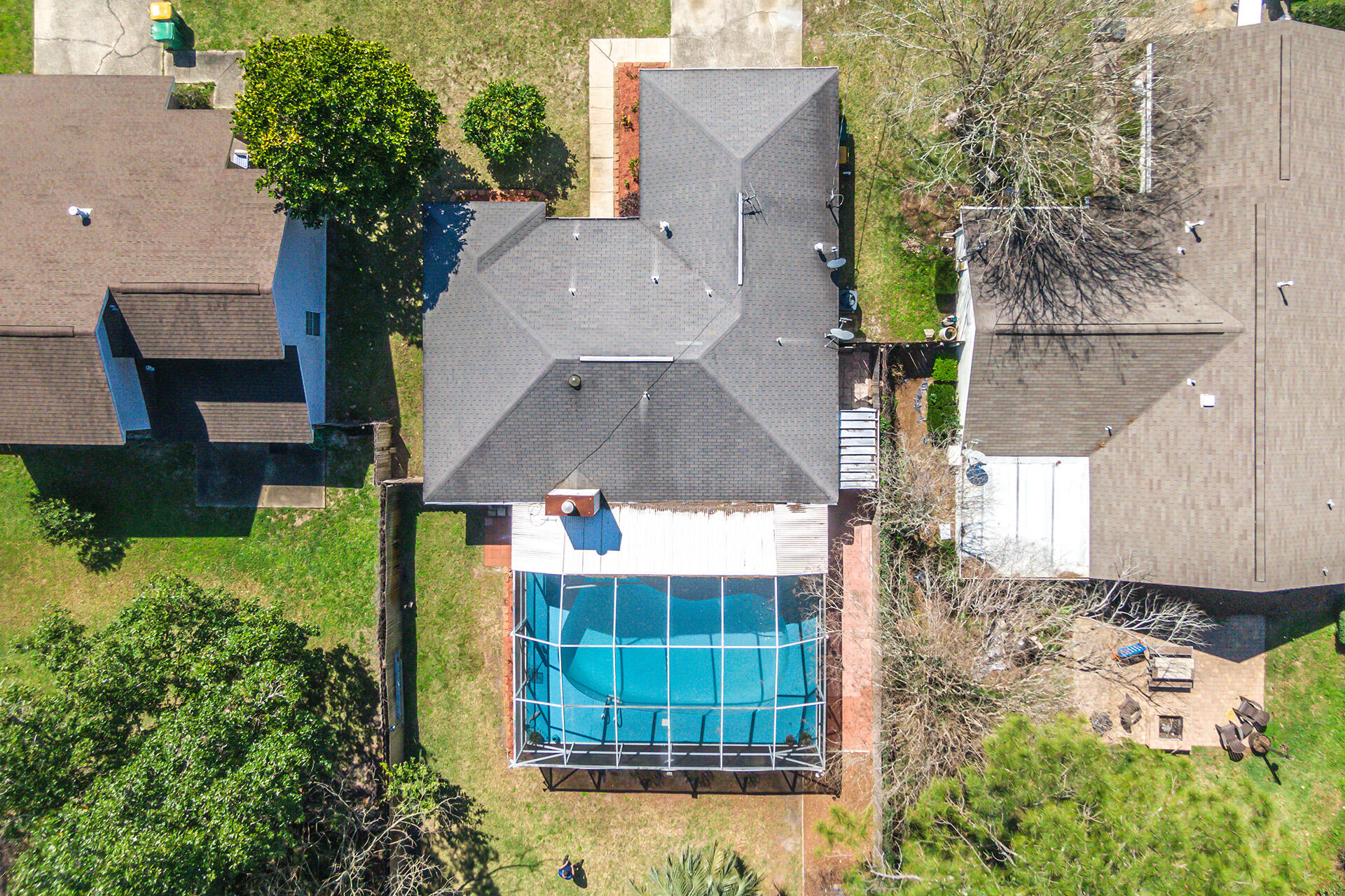 VALPARAISO PINECREST 6 - Residential