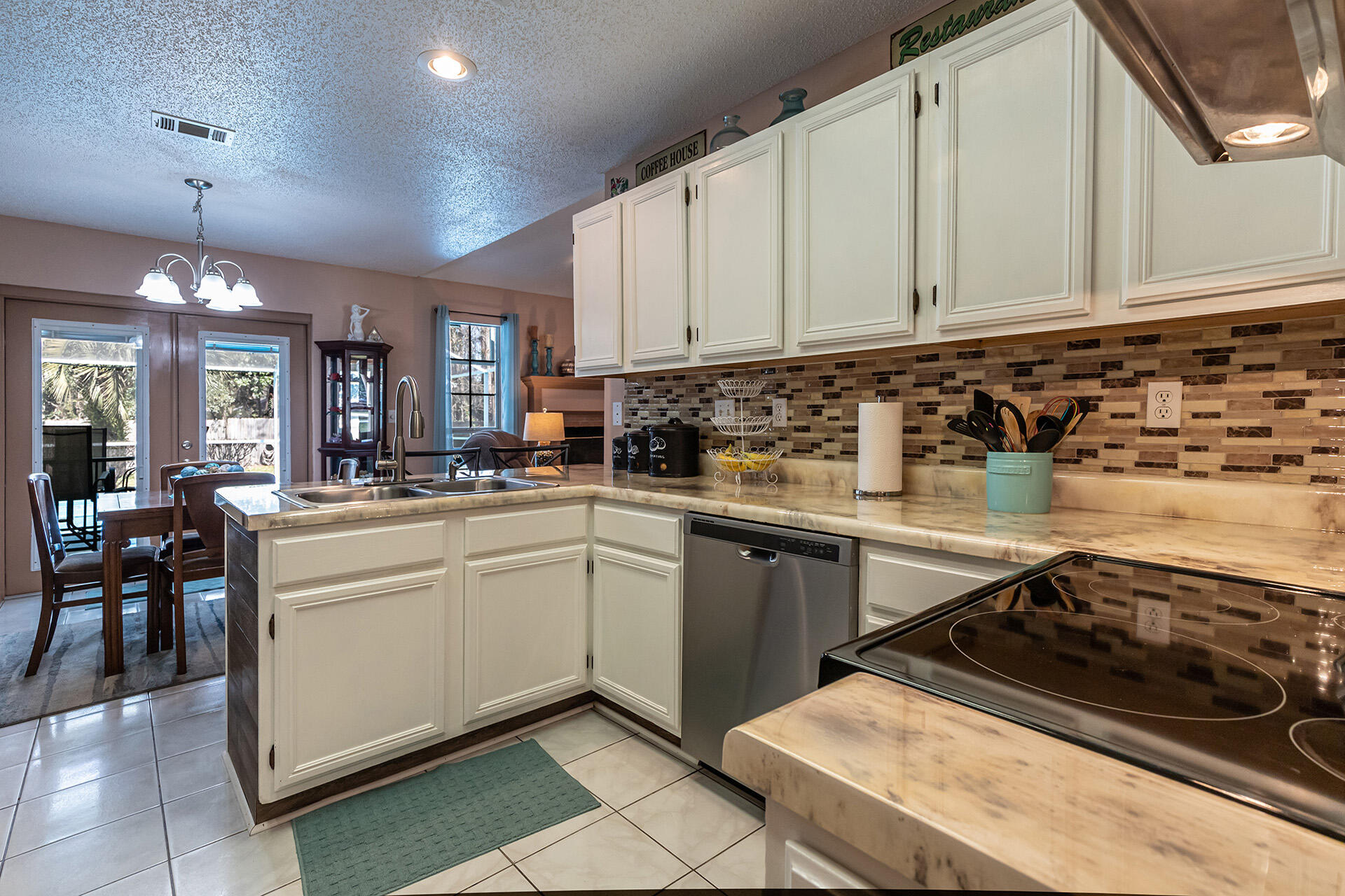 VALPARAISO PINECREST 6 - Residential