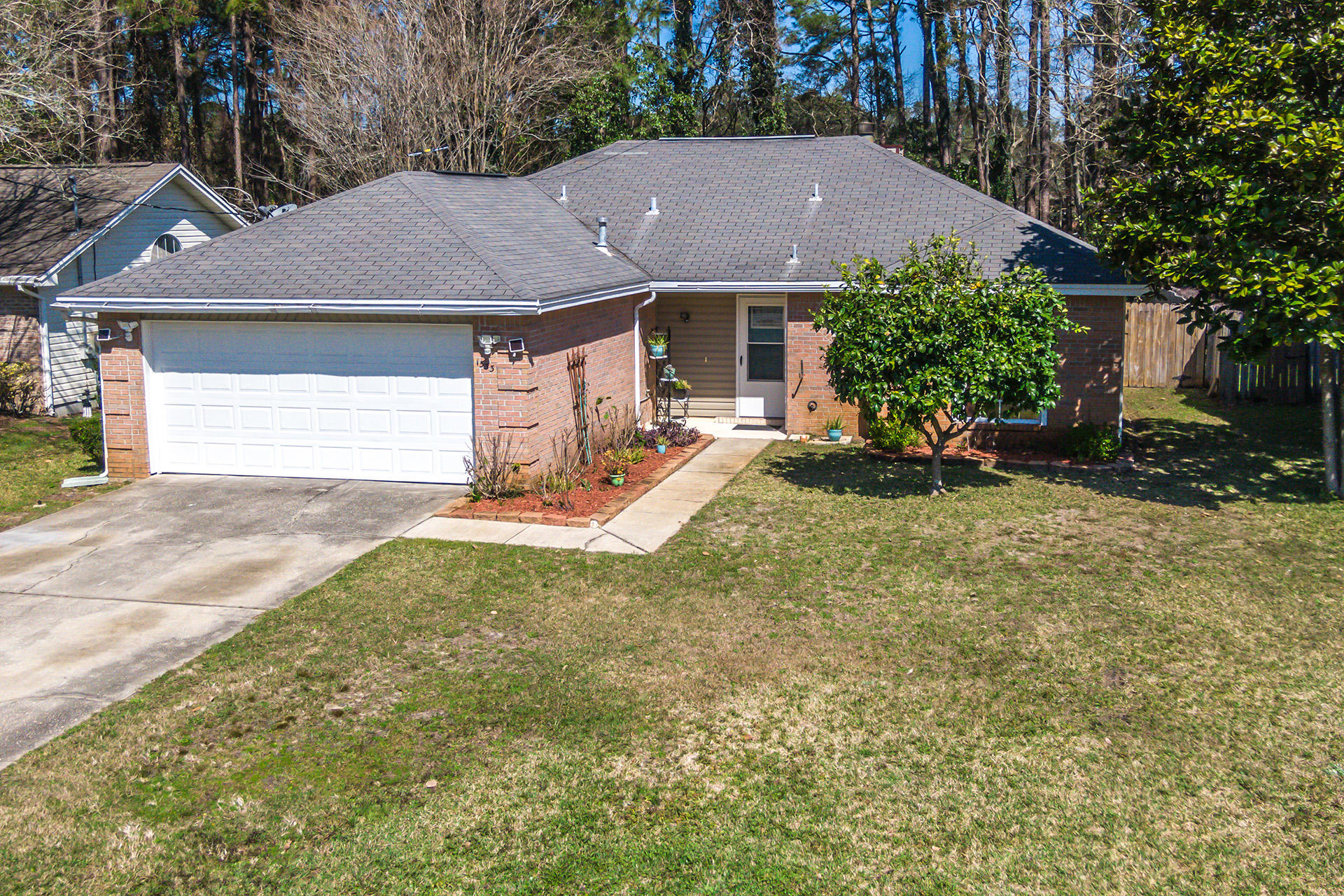 VALPARAISO PINECREST 6 - Residential