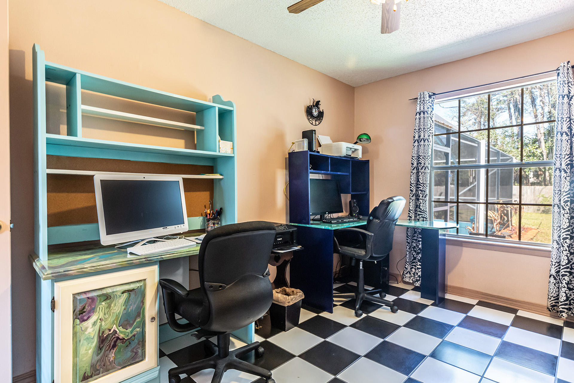 VALPARAISO PINECREST 6 - Residential