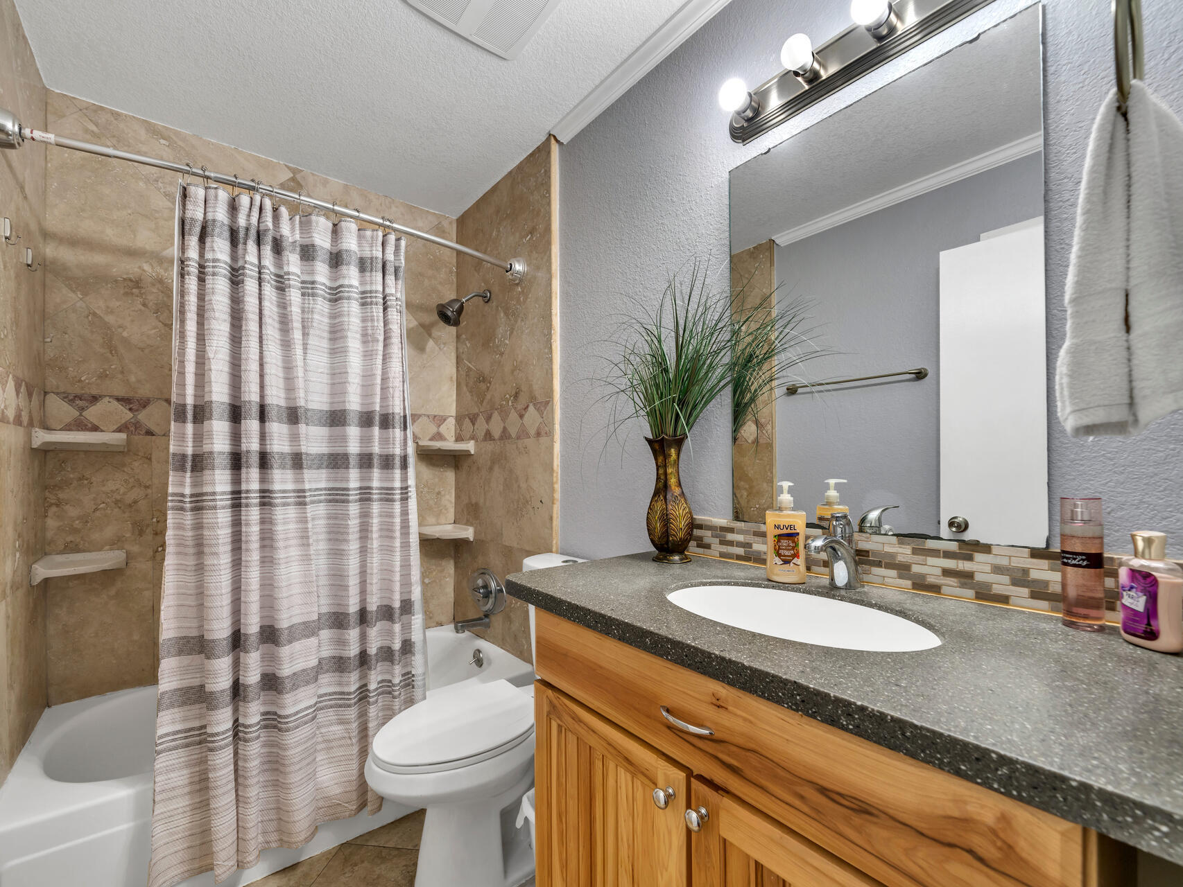 PIER ONE CONDO - Residential