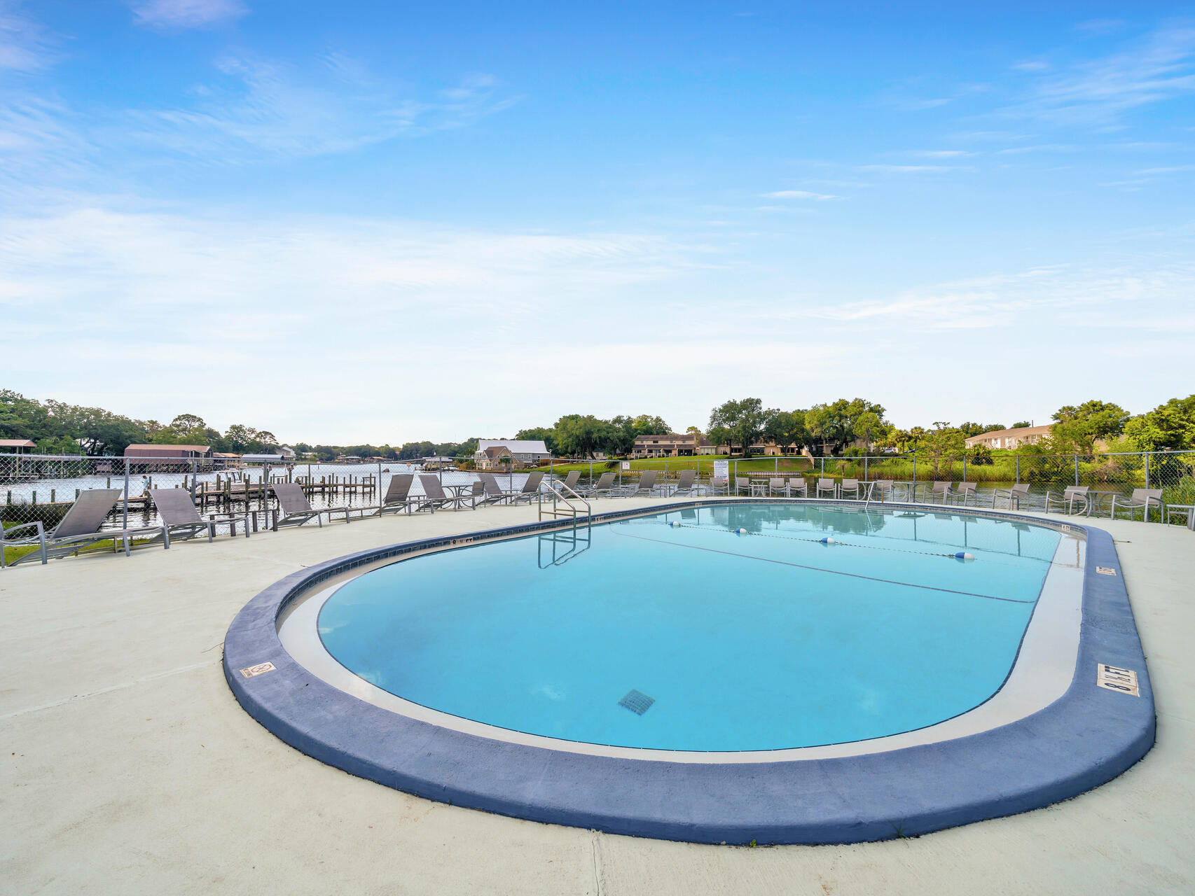 PIER ONE CONDO - Residential