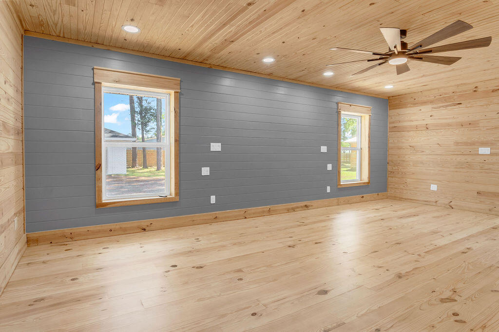 NORTHWOOD - Residential Lease