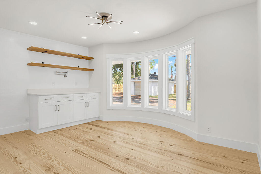 NORTHWOOD - Residential Lease