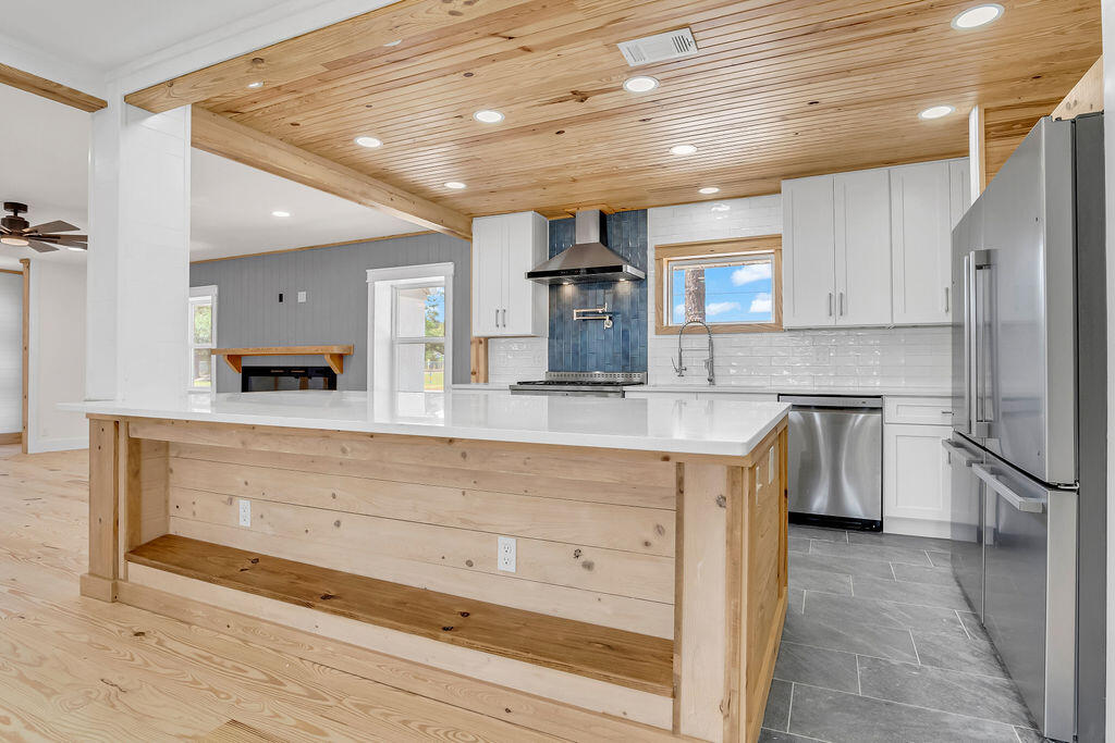 NORTHWOOD - Residential Lease