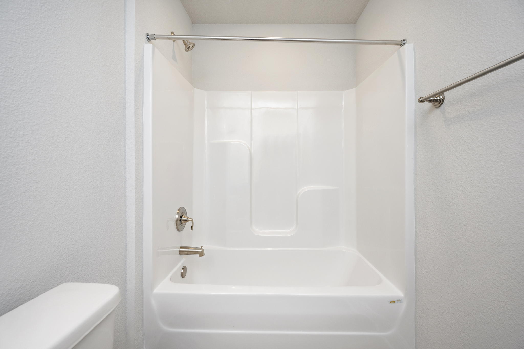 CHARLESTON PLACE - Residential Lease