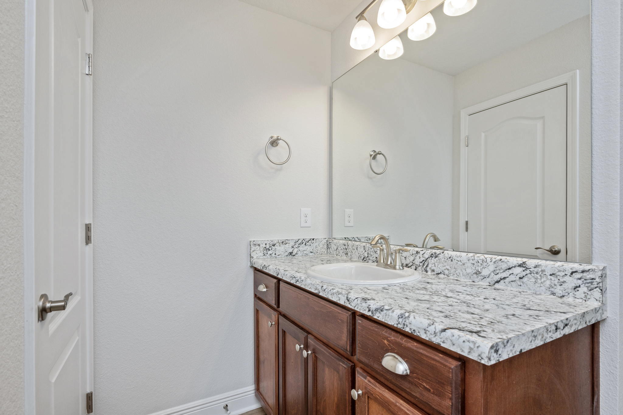 CHARLESTON PLACE - Residential Lease