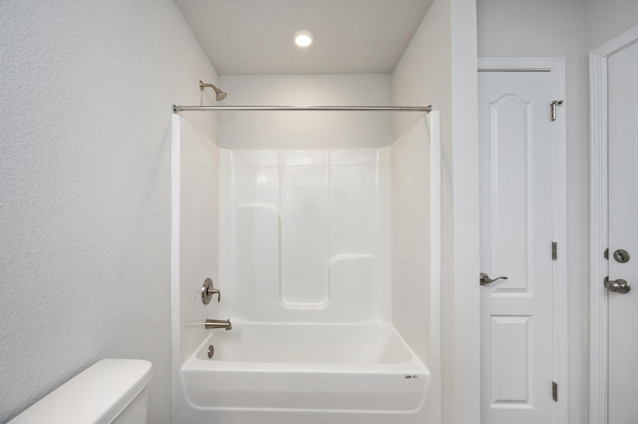 CHARLESTON PLACE - Residential Lease