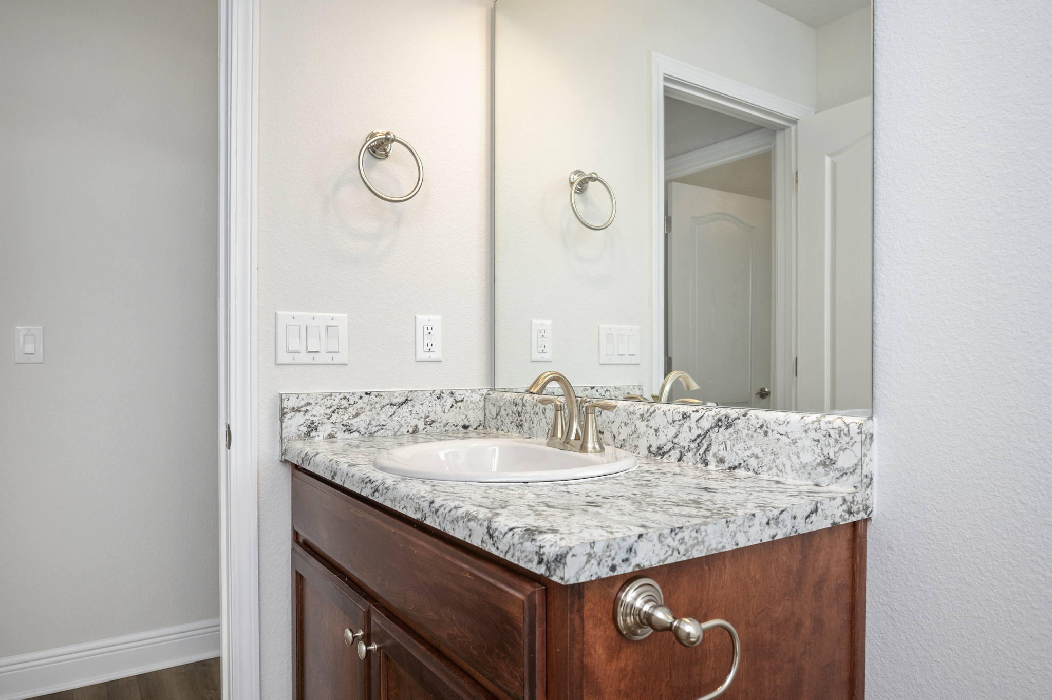 CHARLESTON PLACE - Residential Lease