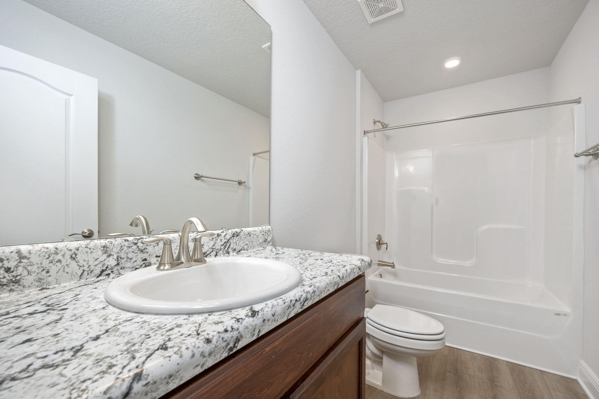 CHARLESTON PLACE - Residential Lease