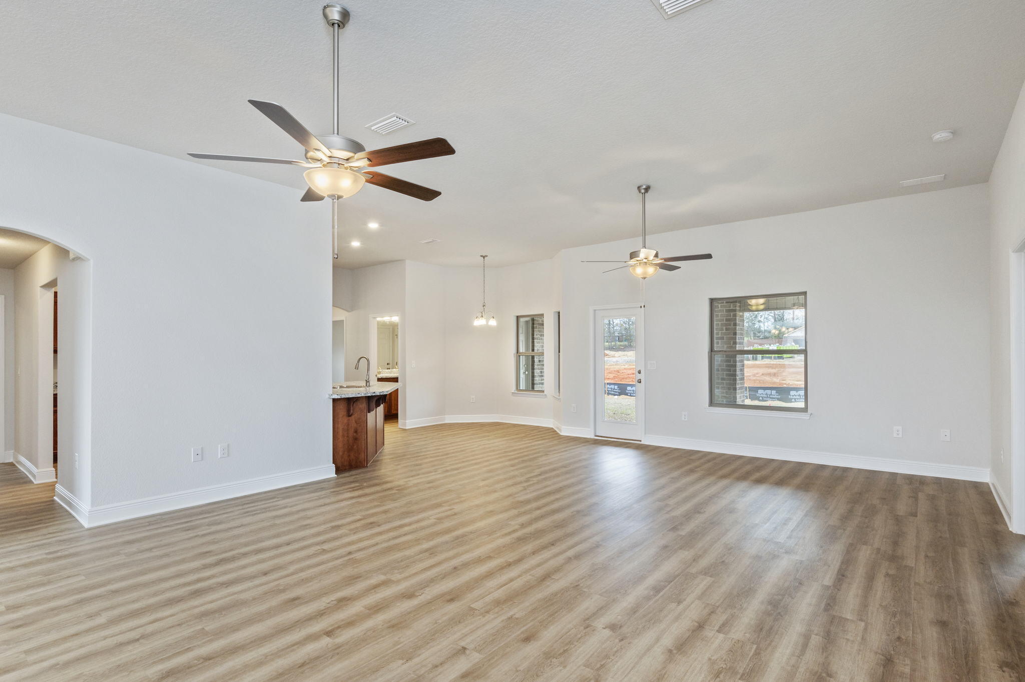 CHARLESTON PLACE - Residential Lease